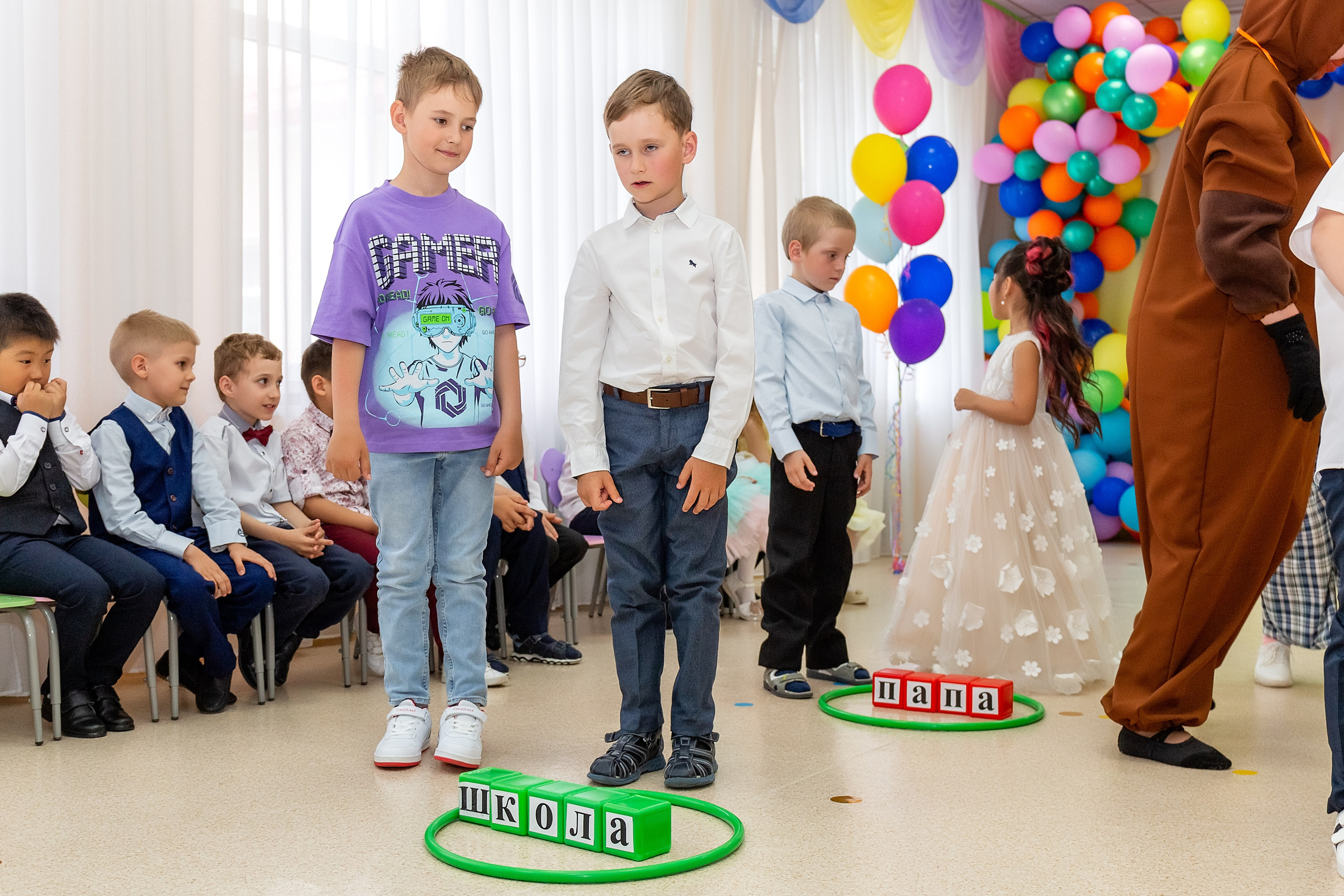 Выпускной. Детский сад «Тигрёнок». Стильный выпускной альбом Владивосток фотограф Вероника Мигачева