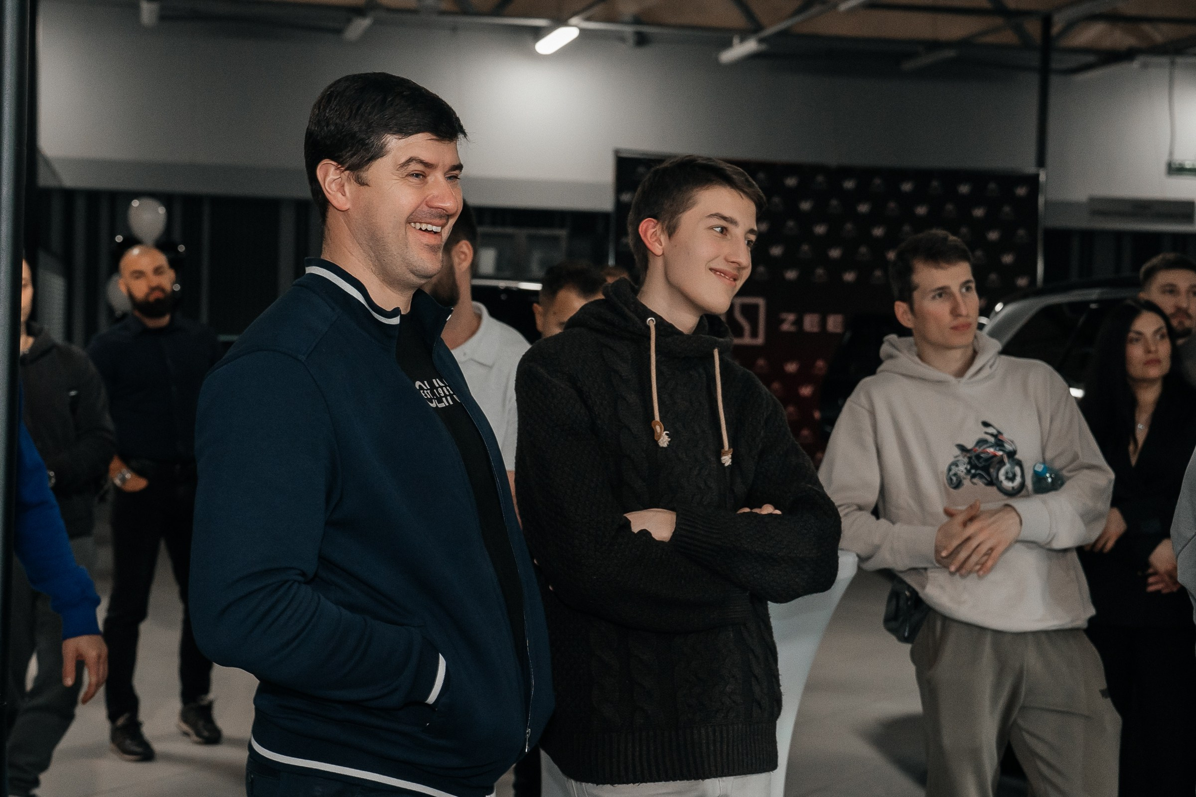 ПРЕЗЕНТАЦИЯ АВТО В FAKER AUTO GROUP. Семейный и репортажный фотограф в Москве Оксана Шилова