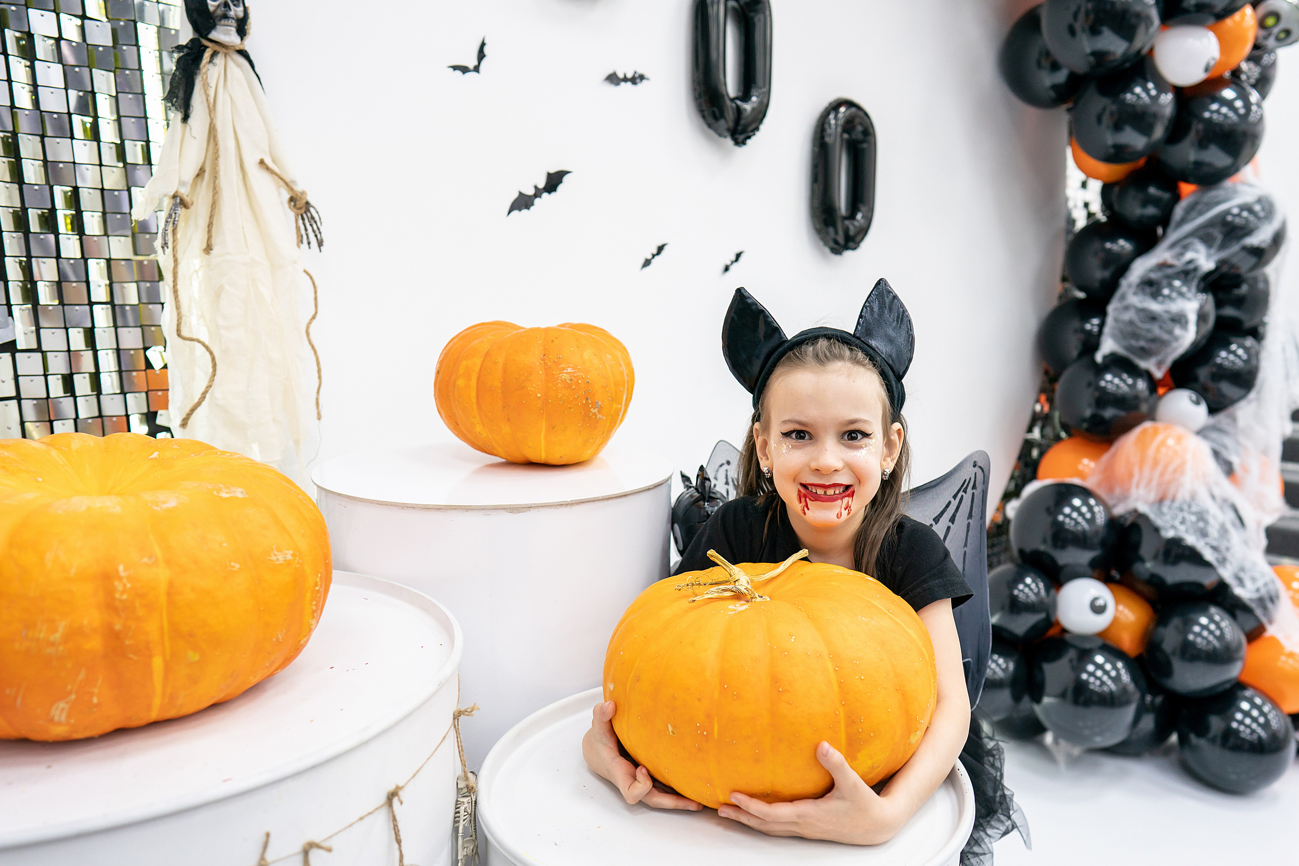 Хэллоуин в студии Дрим Хаус. Фотограф на Крещение и Венчание в Красноярске Рамазанова Юлия