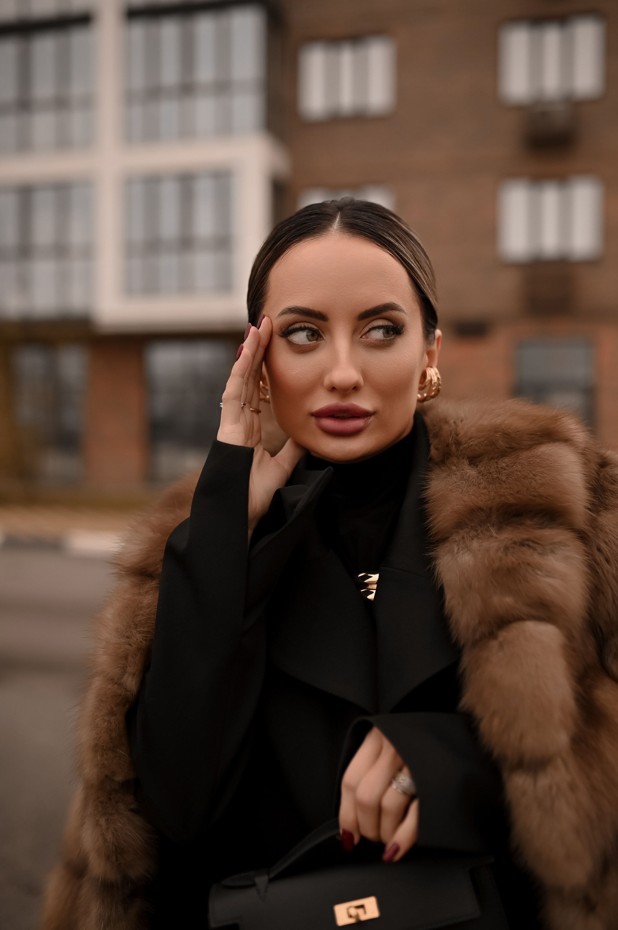 Лилия. Твой личный проводник к красивым фотографиям в Старом Осколе