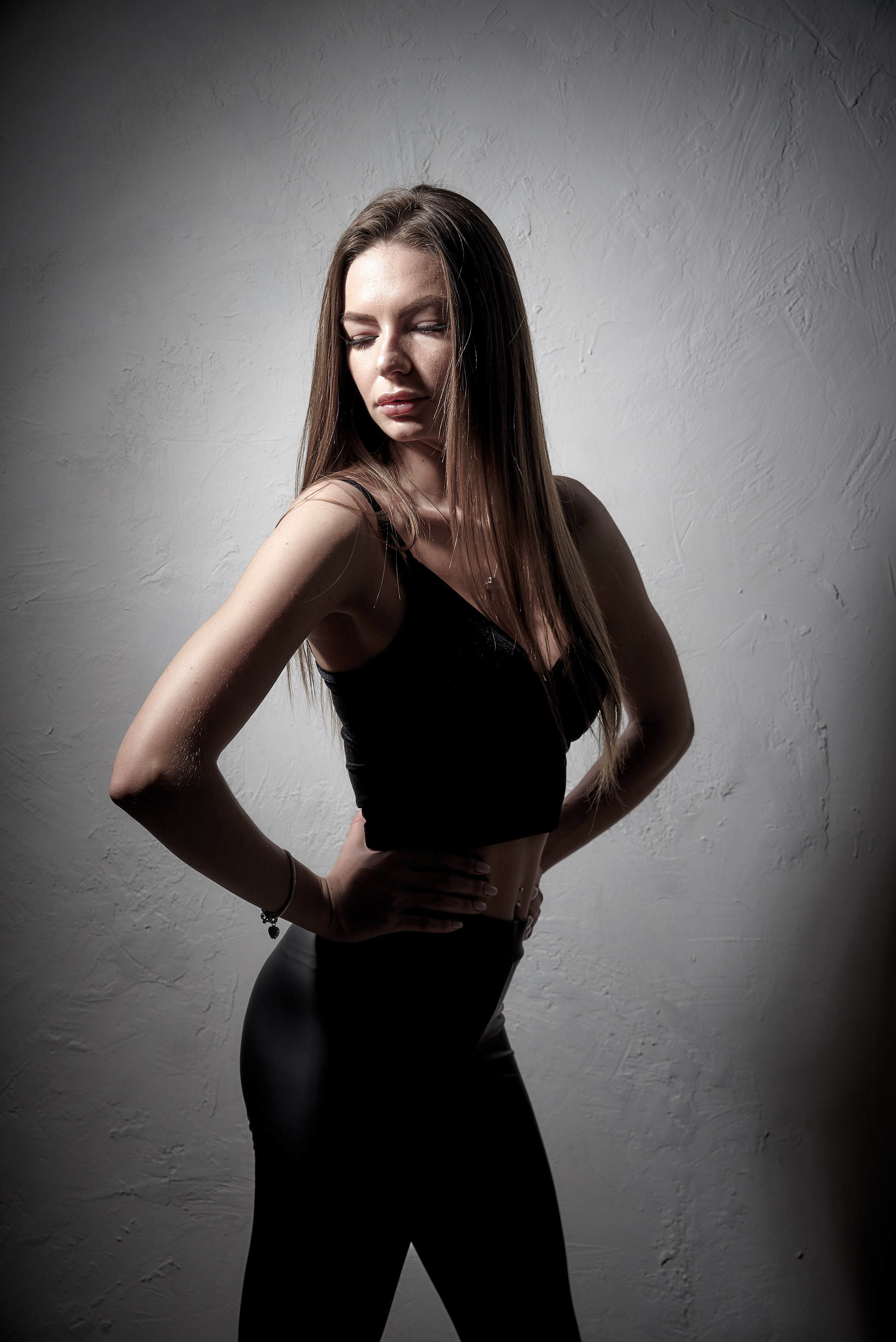 Студия. Максим Матвийченко и Виктория Басова профессионалы своего дела