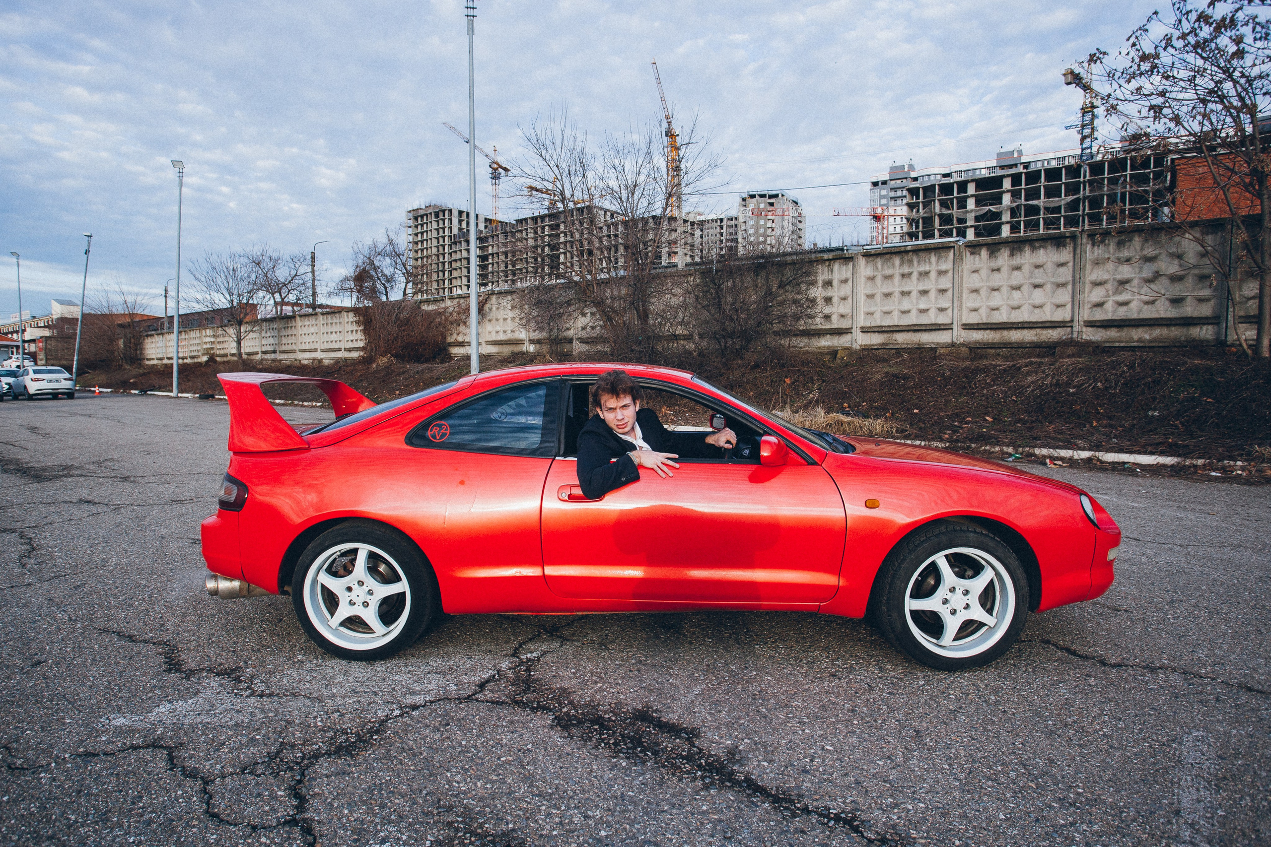 Имиджевая съемка с машиной. Фотограф Денис Денисов