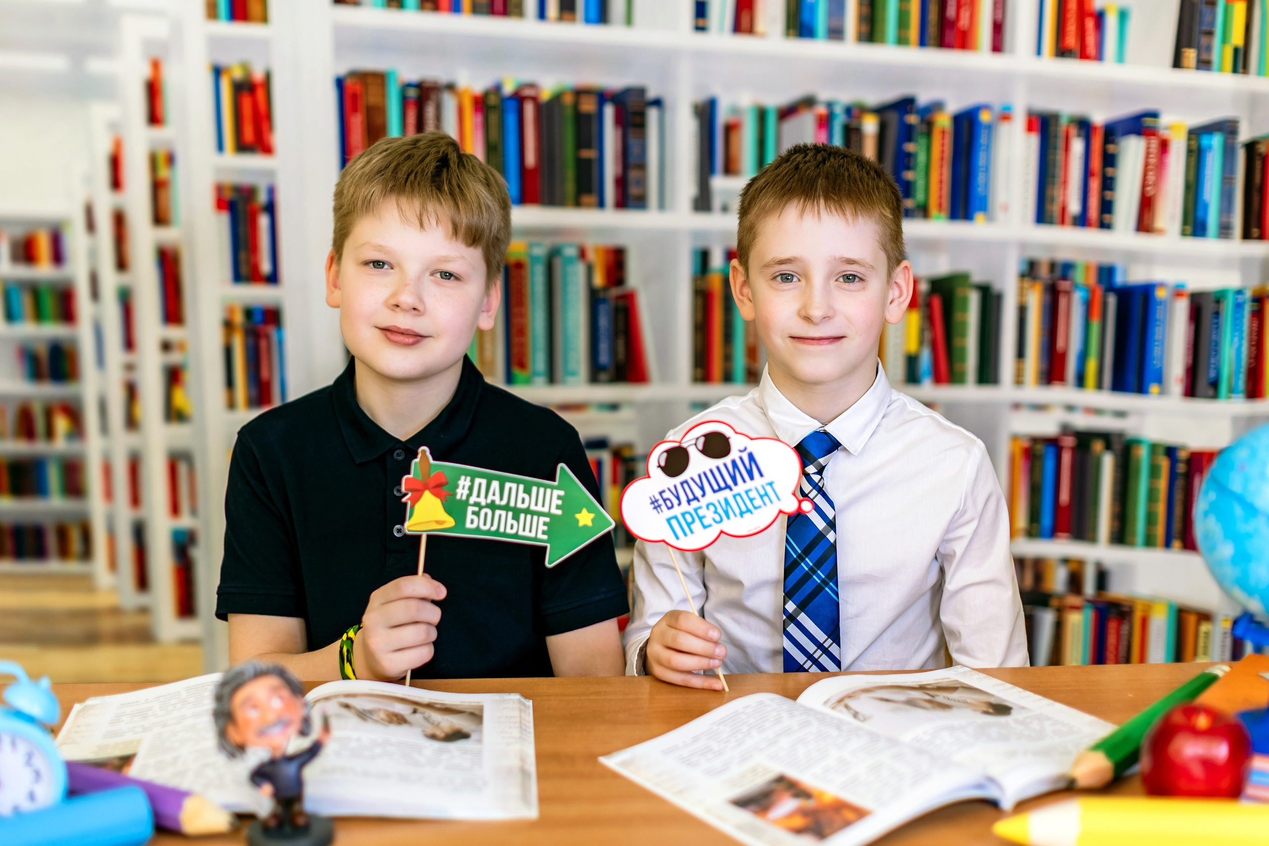 ГАЛЕРЕЯ фотографий для Начальной школы 1-4. Фотограф и видеограф Москва. Свадебный фотограф, видеограф. Выпускные альбомы. Оживающие альбомы