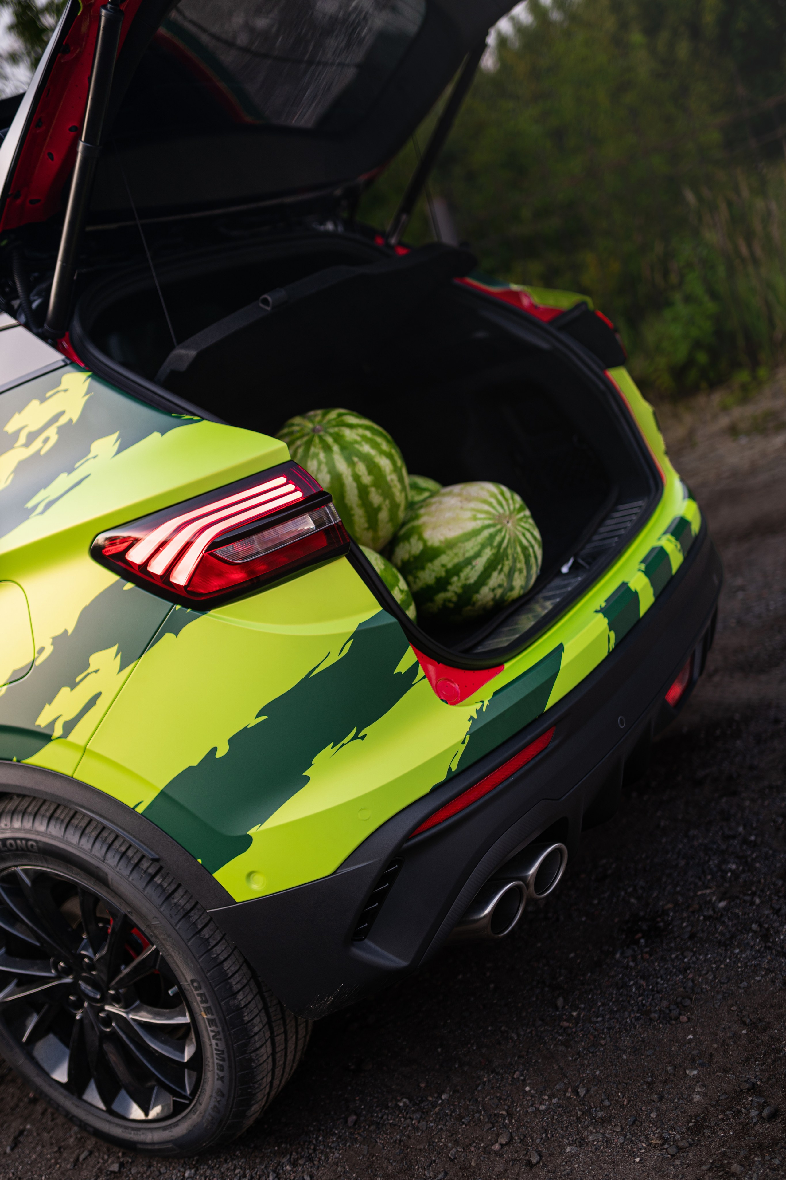 Винилография на Geely Coolray. Студия дизайна и оклейки авто Barmaley Design