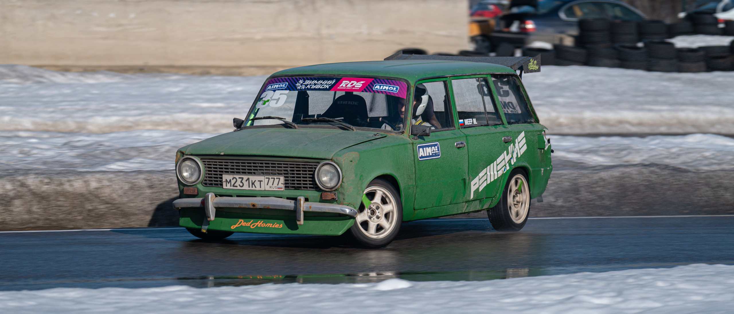 Спортивная автомобильная съемка. Malenkyia