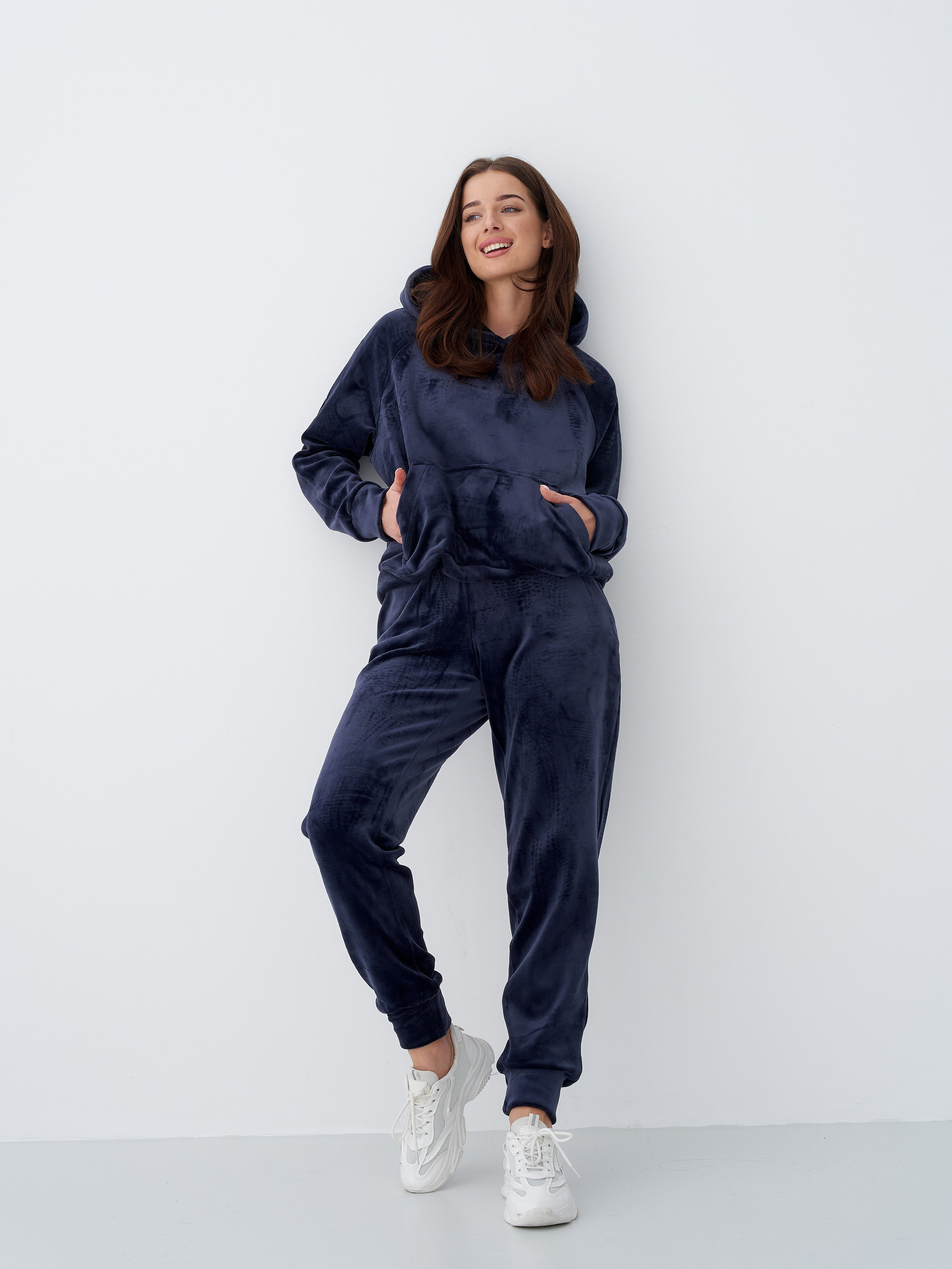 Оля. Контент для маркетплейсов и соцсетей. Фото и видео съемка