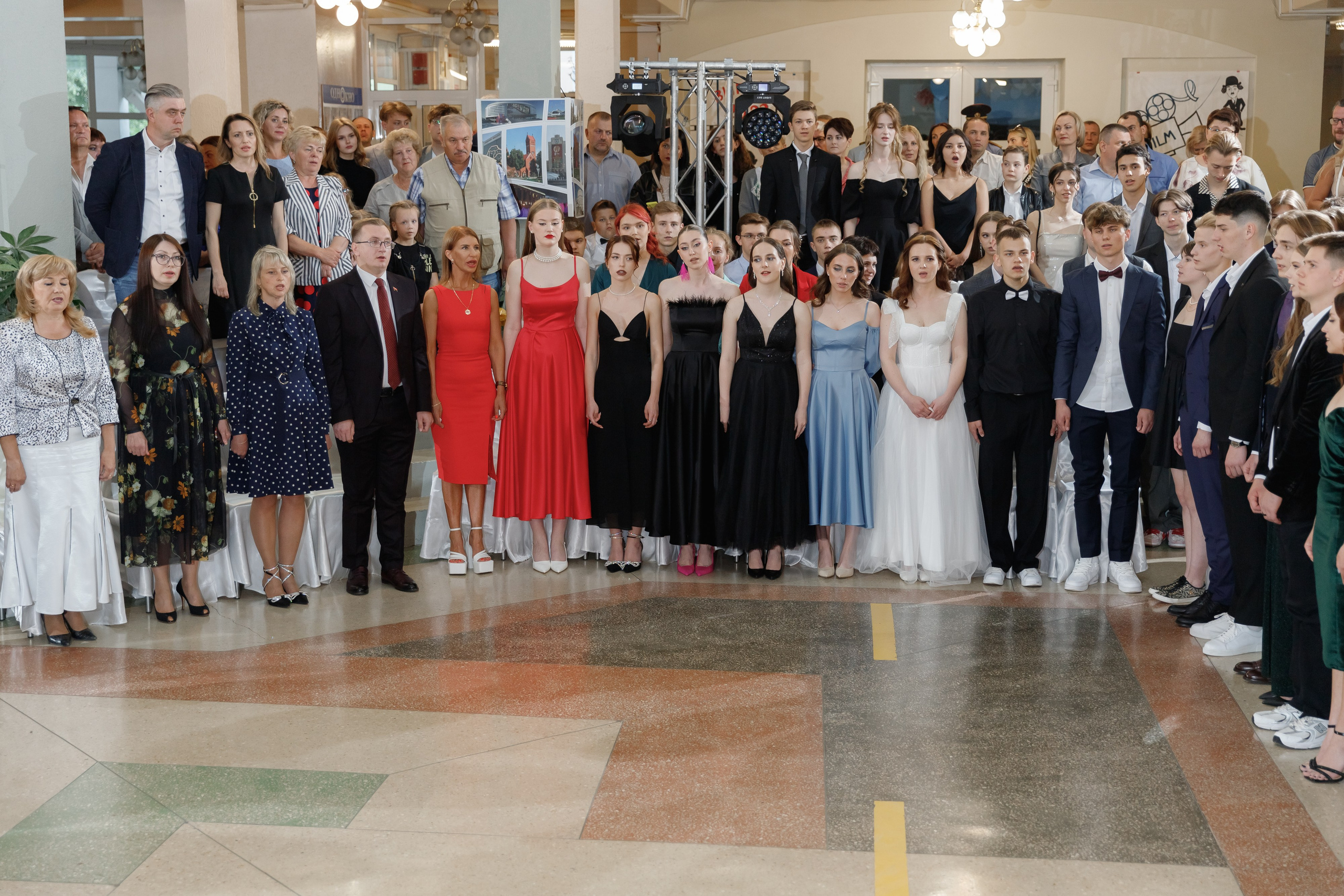 Школьный выпускной 2023 год в Минске. Свадебный фотограф в Минске/Беларуси Сергей Спиридонов