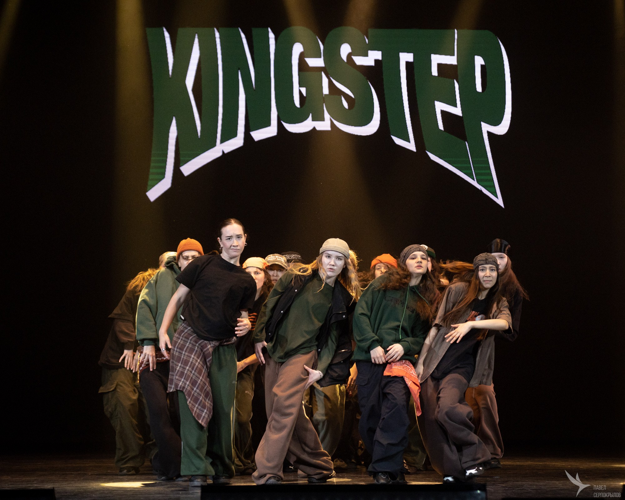 Отчетный концерт студии танца KingStep. Репортажный фотограф в Казани Павел Серпокрылов