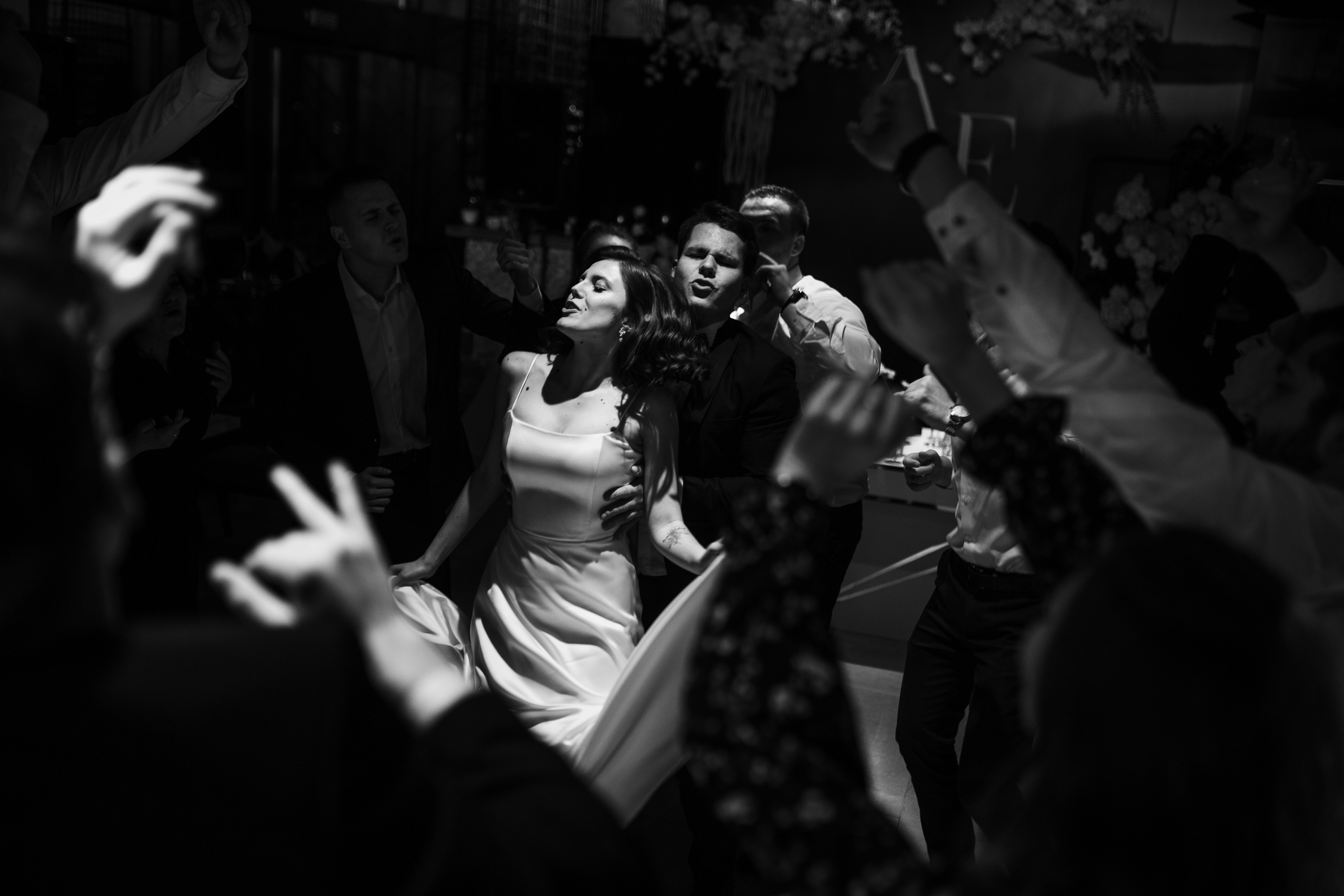 Black | White. Главная