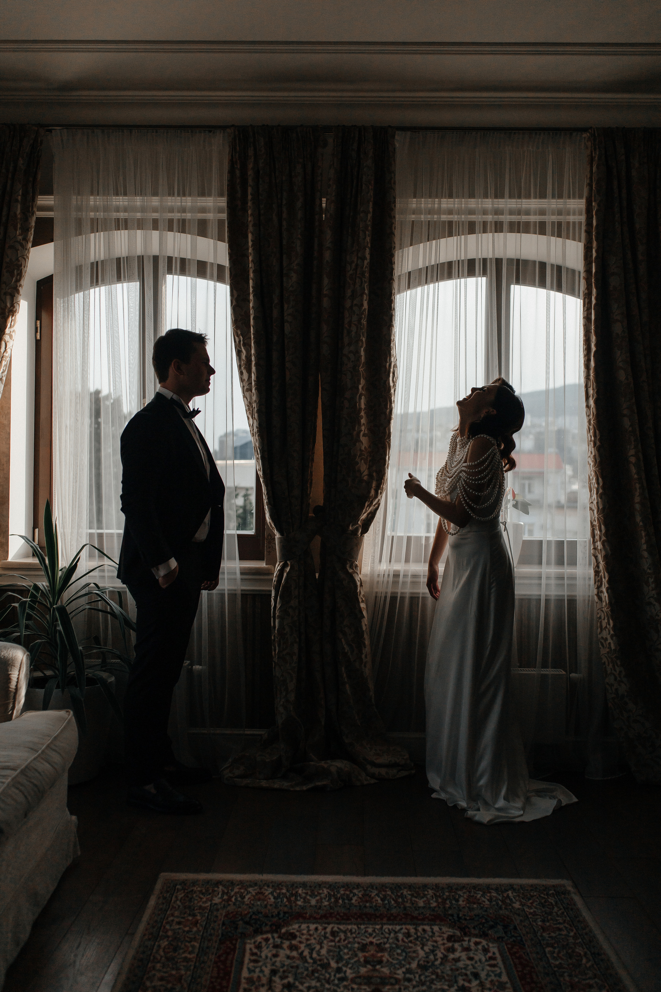 Black | White. Главная