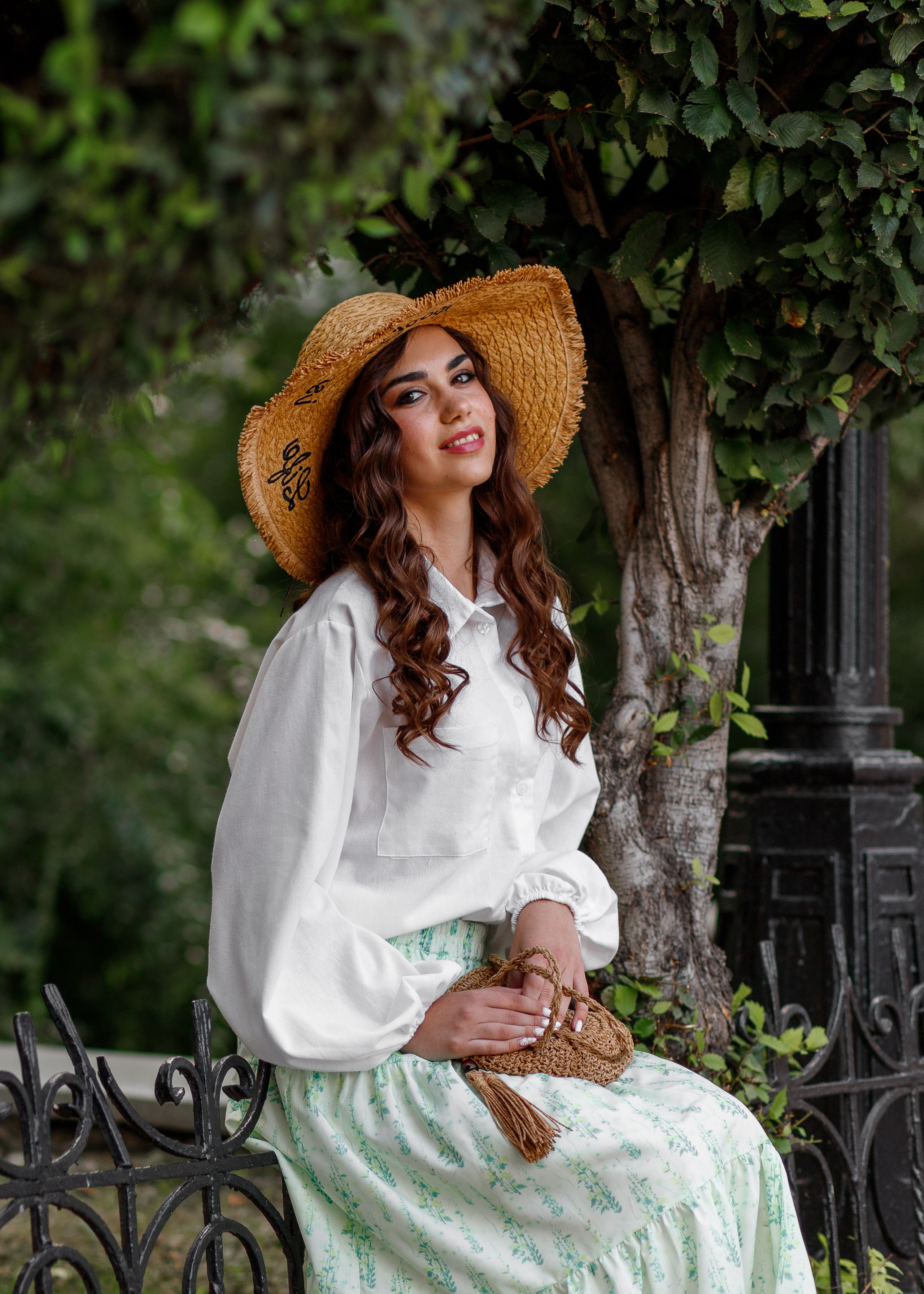 Фотографирую женский портрет в Новосибирске, найду самый лучший взгляд на вас через свой объектив. Фотограф Ольга Баранова