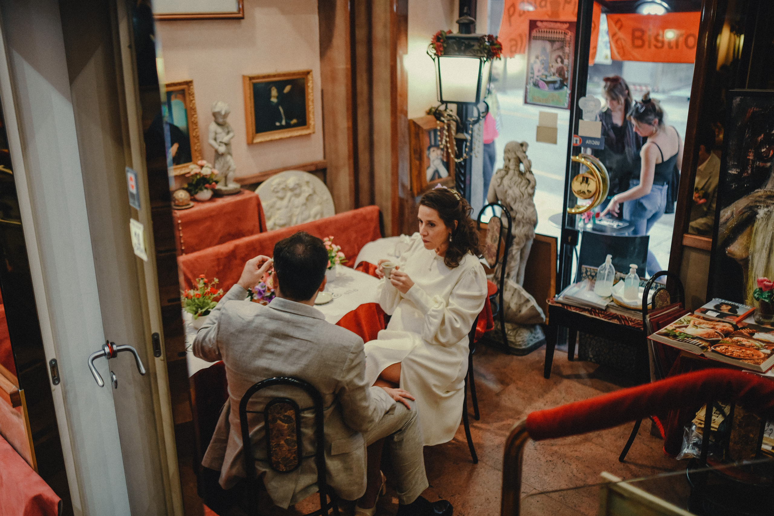 Love in Milan 💘. Photographer Vasilisa Gordeeva