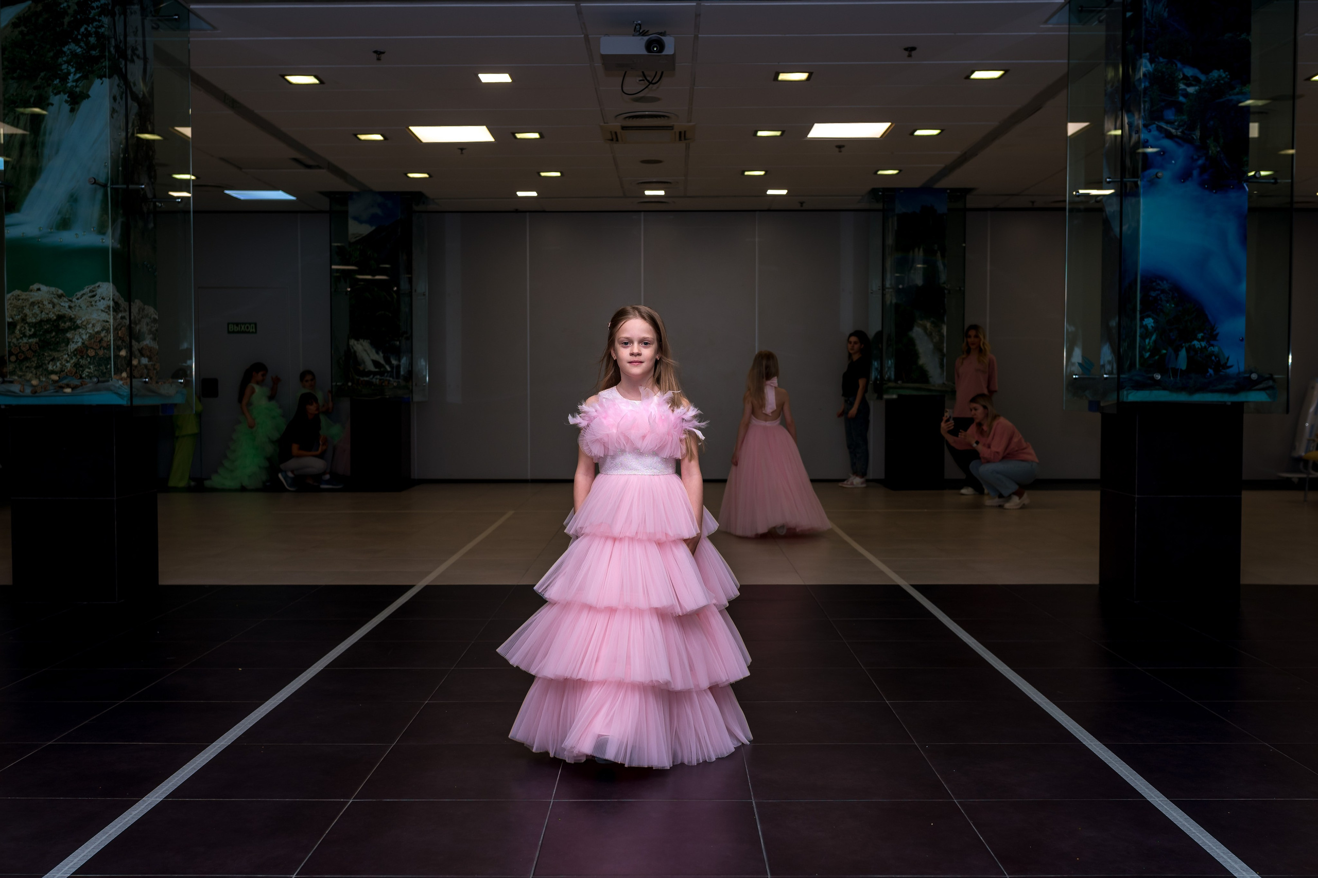 Репетиция показа мод в Москве 2022 г. Женский фотограф Крещение Венчание Москва Брянск