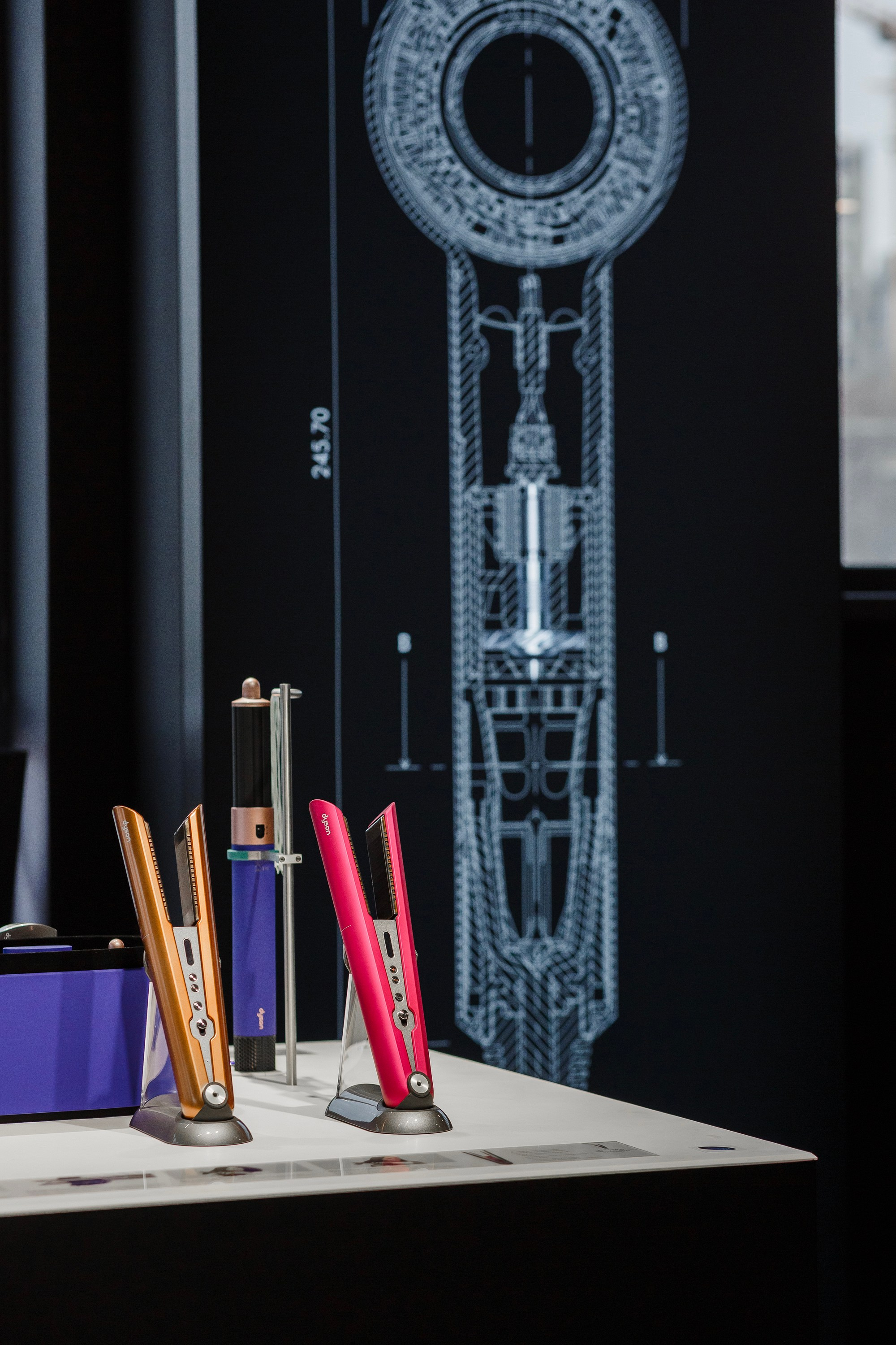 Шоу руум. Репортажный фотограф в Алмате Чумаков Георгий