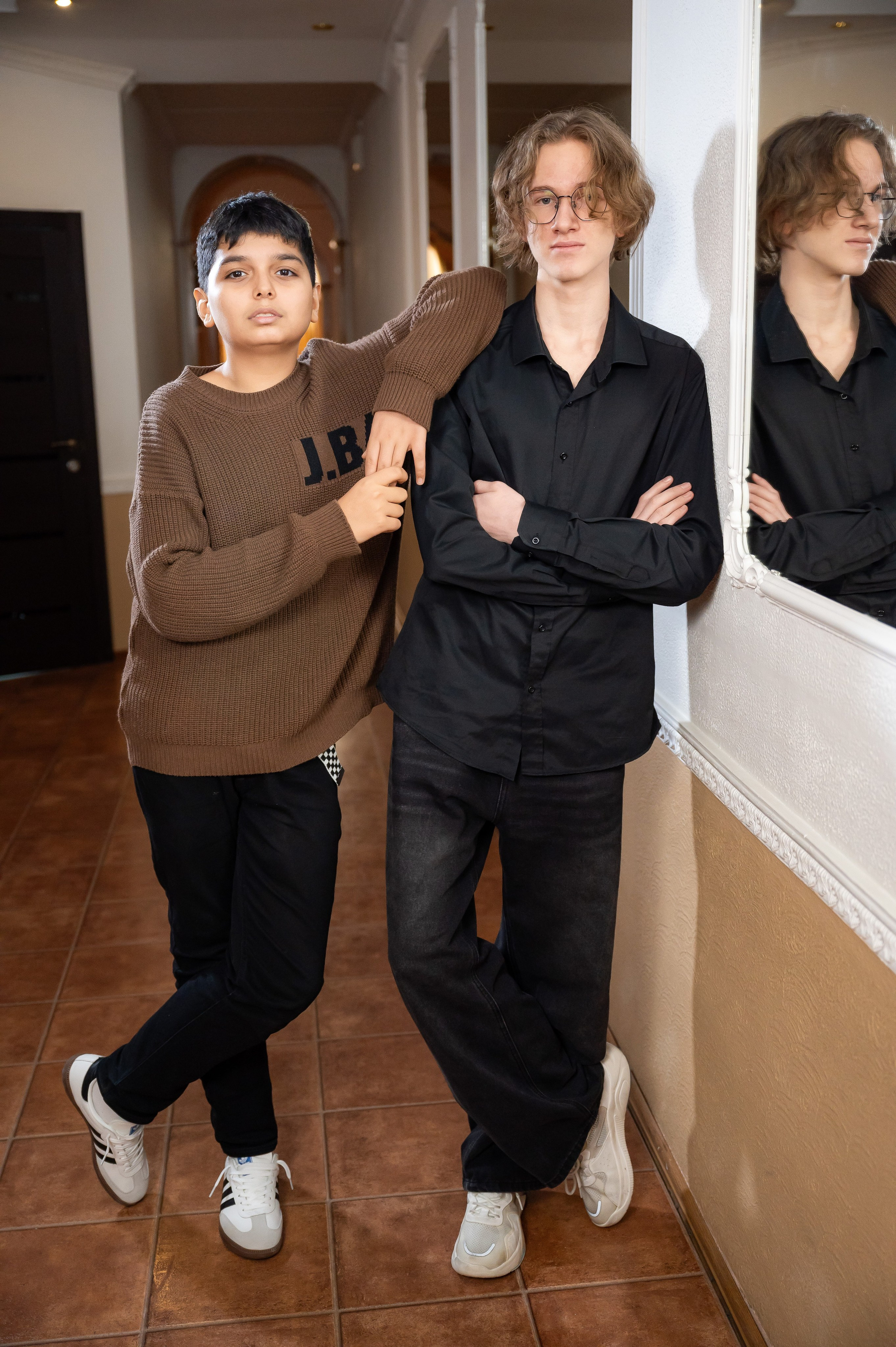 Школьникам. Антон и Татьяна Денисенко