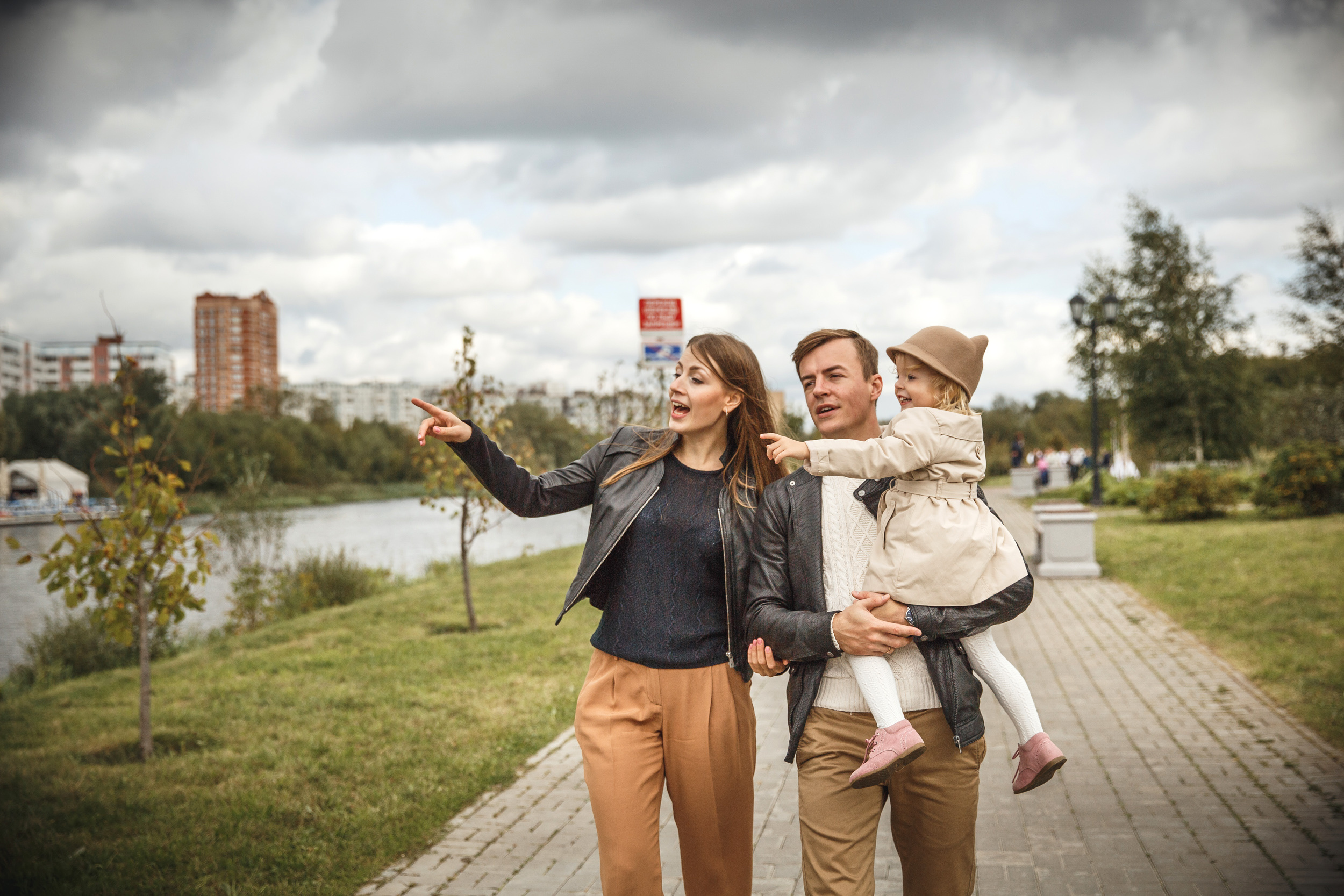 Семейная фотосессия в Мытищах