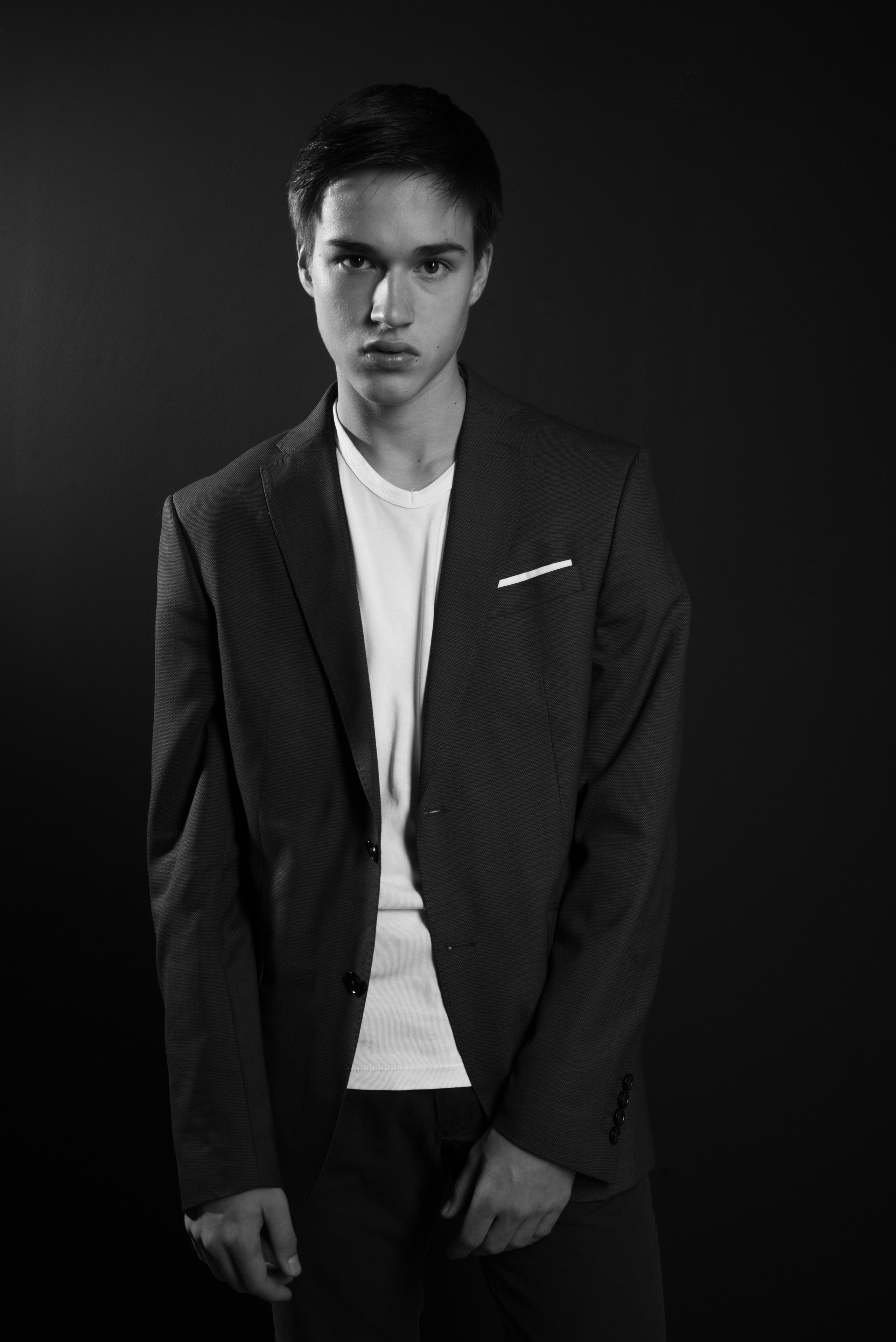 ФОНЫ. Фотограф Москва Виктория Вишневская актерское / модельное портфолио