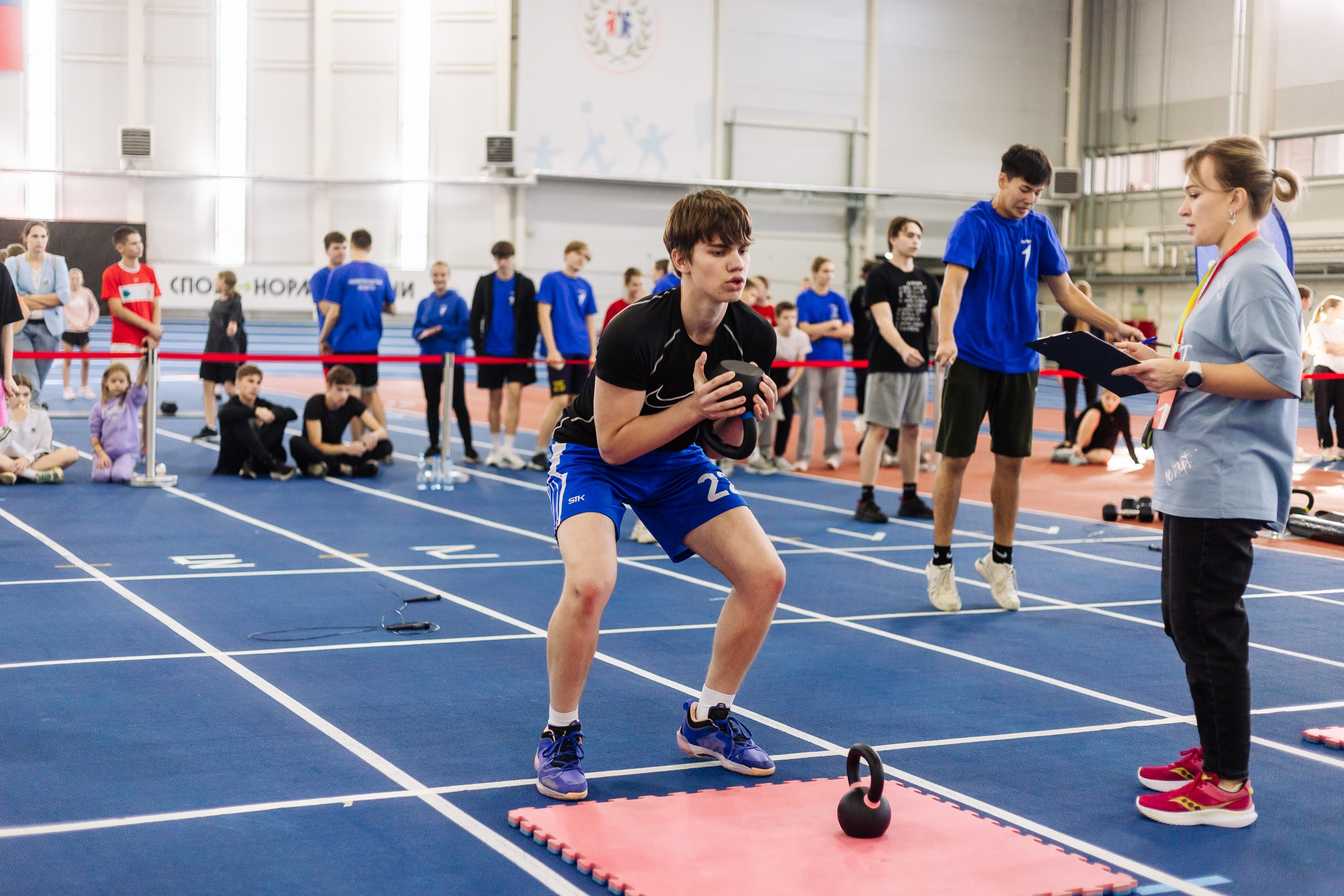 Сила первых. Репортажный и портретный фотограф в Нижнем Новгороде Максим Горшков