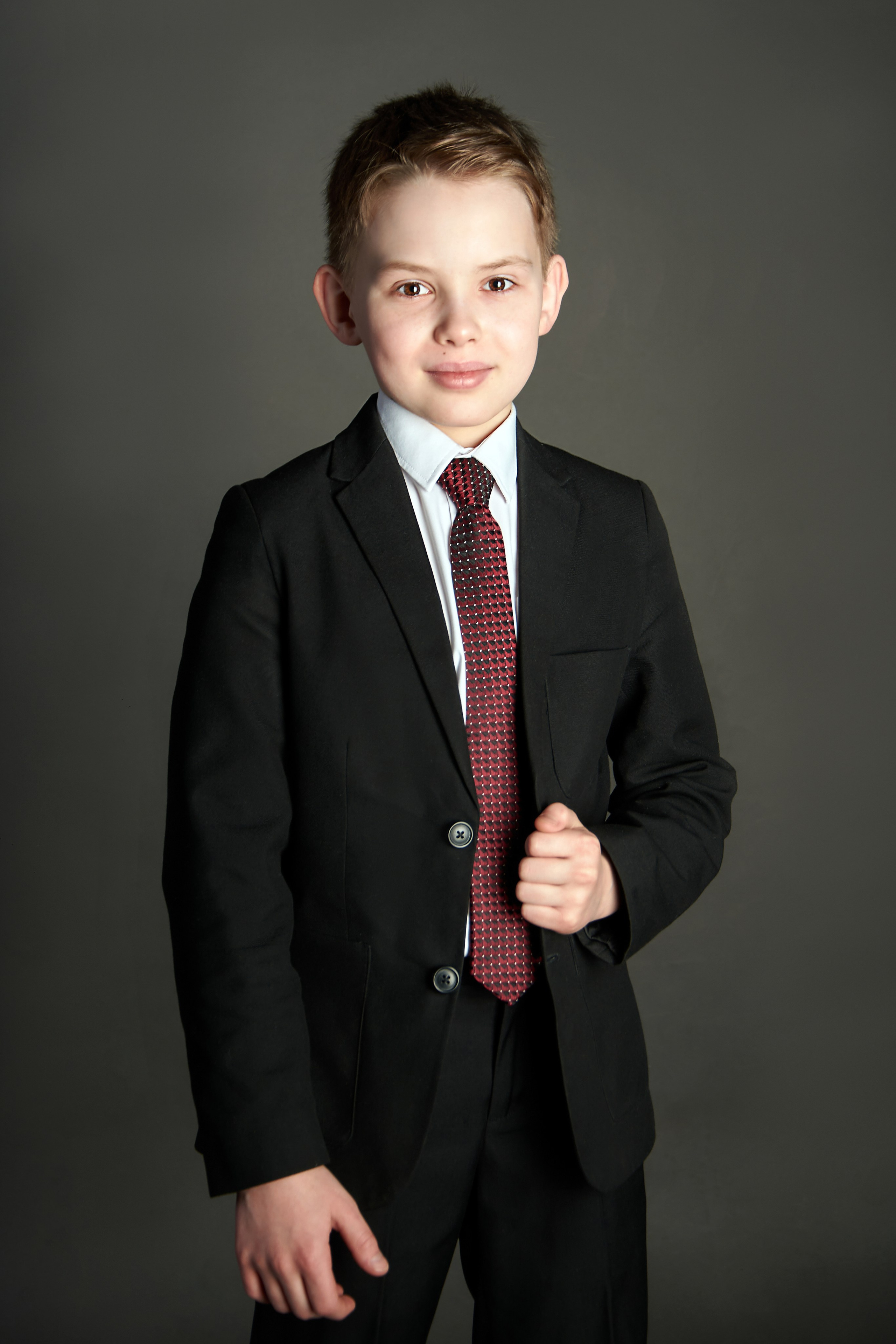 Портретная съемка в альбом. Лицей, 4-й класс. Ольга Чёкотова (Фотограф Кострома)