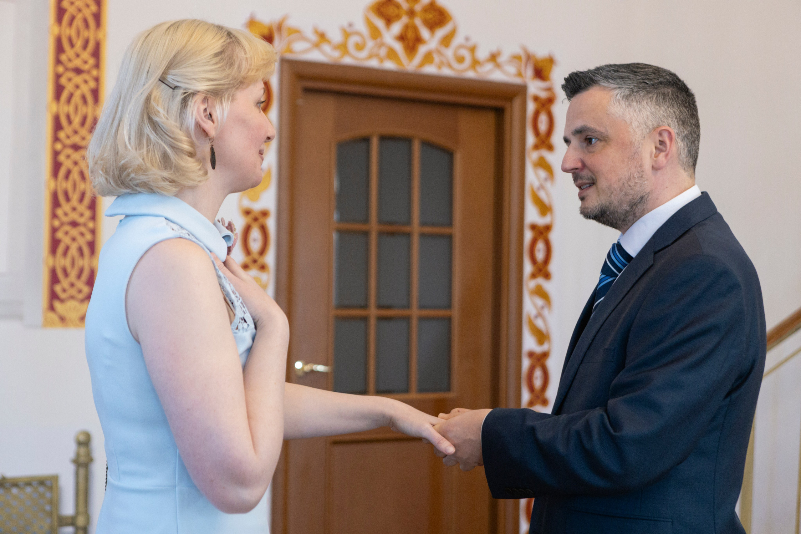 Роспись ЗАГС Мэттью Ольга. Видеограф, фотограф в Москве Мария Васильева