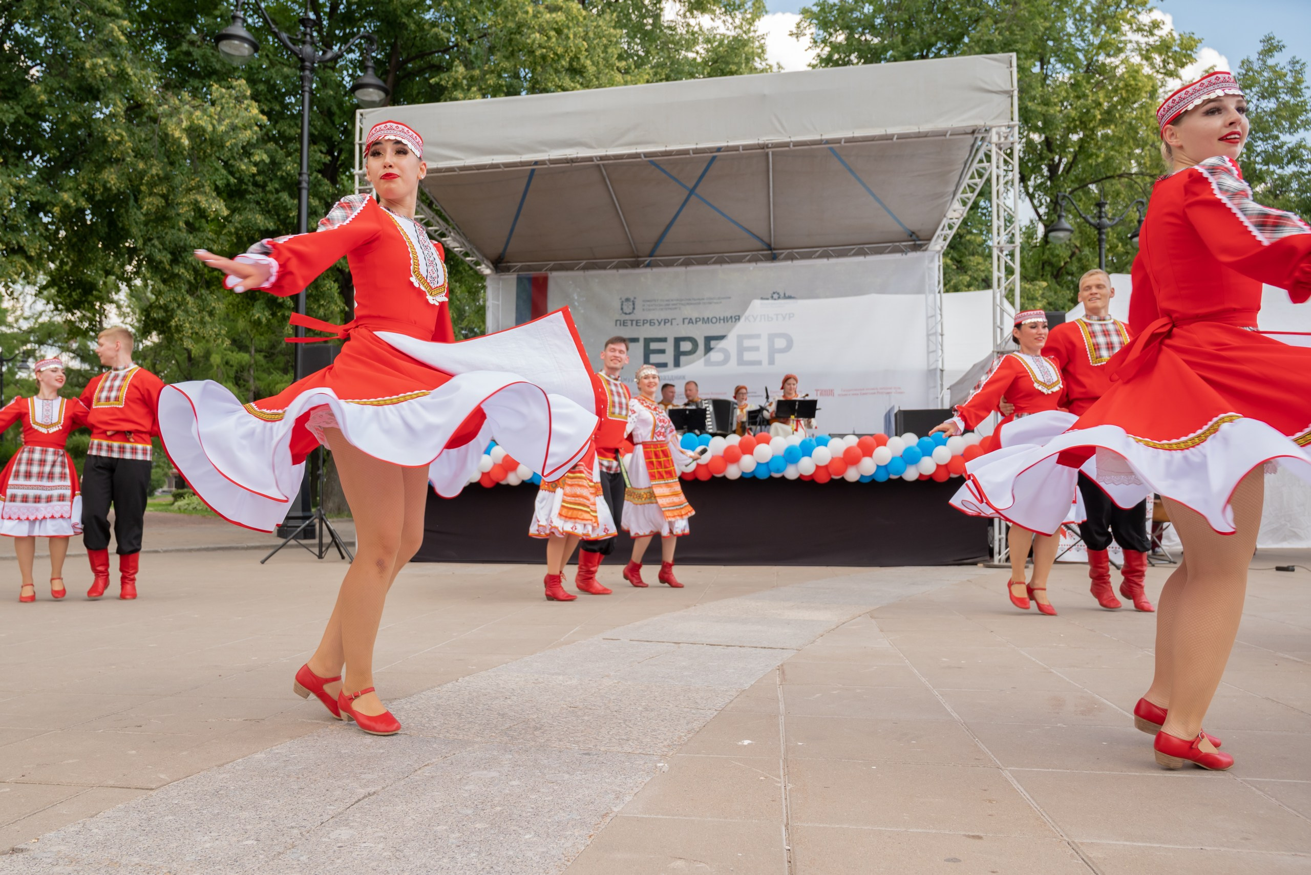 Мордовский праздник «Гербер». Фотограф в Санкт-Петербурге, фотодни в СПБ