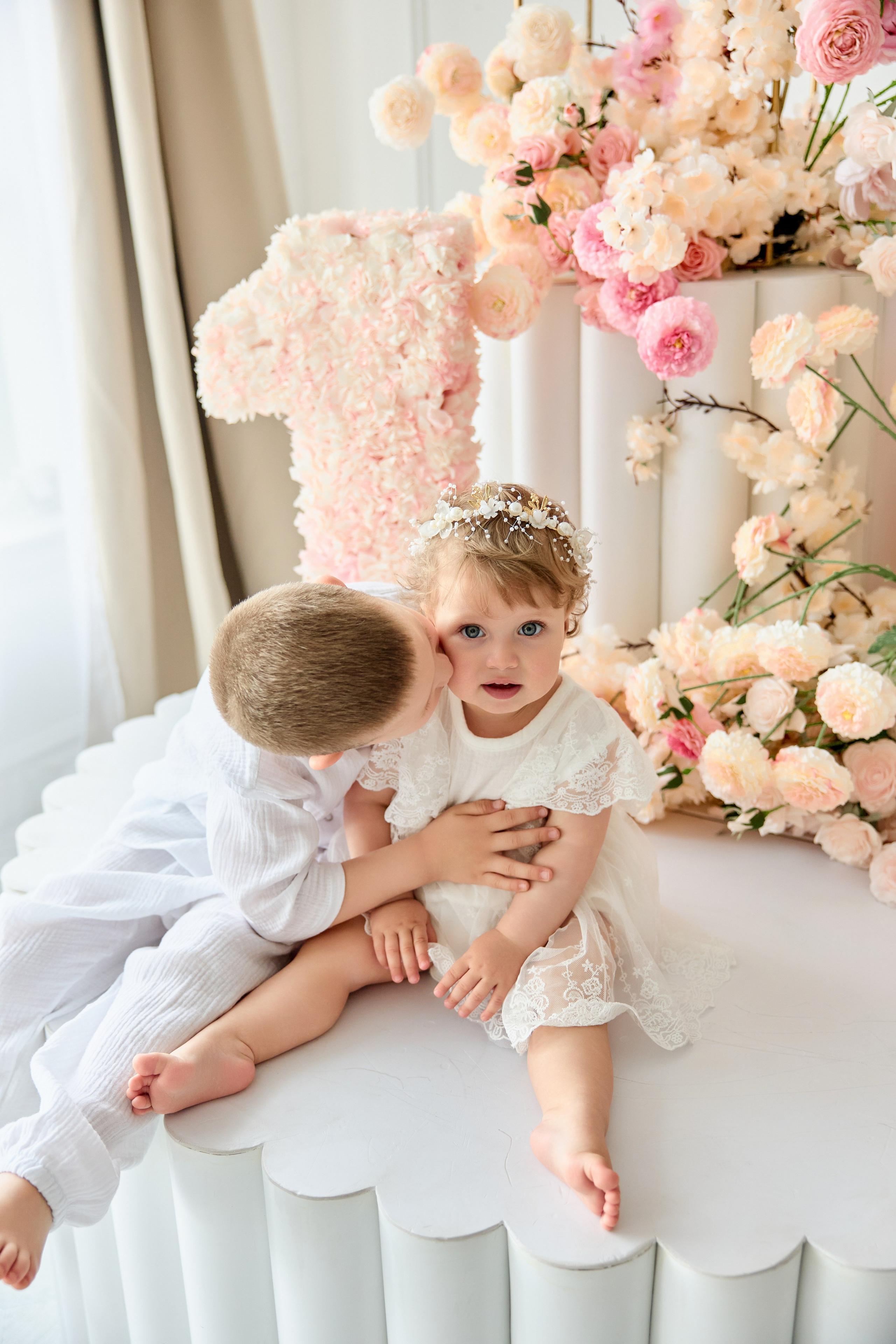 Евочка и родители 1 годик. Kharchenkotatianaweddingphoto