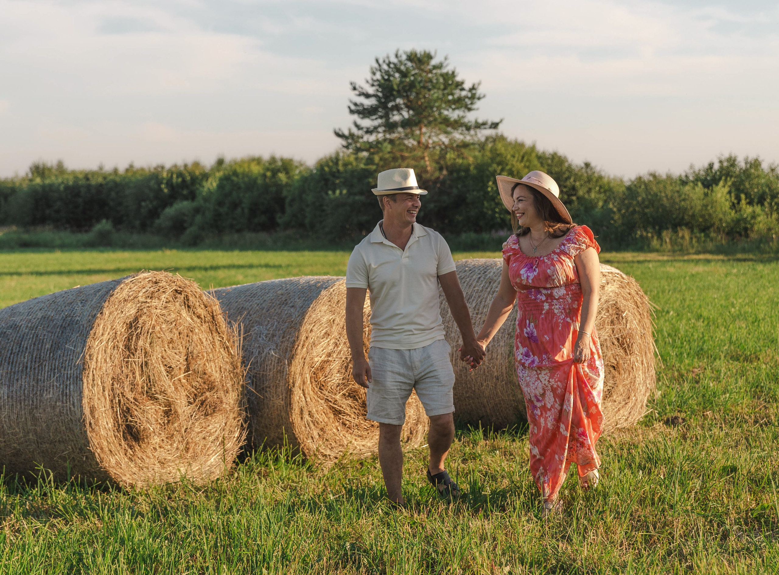 Любовь в поле. Свадебный и семейный фотограф в Карелии