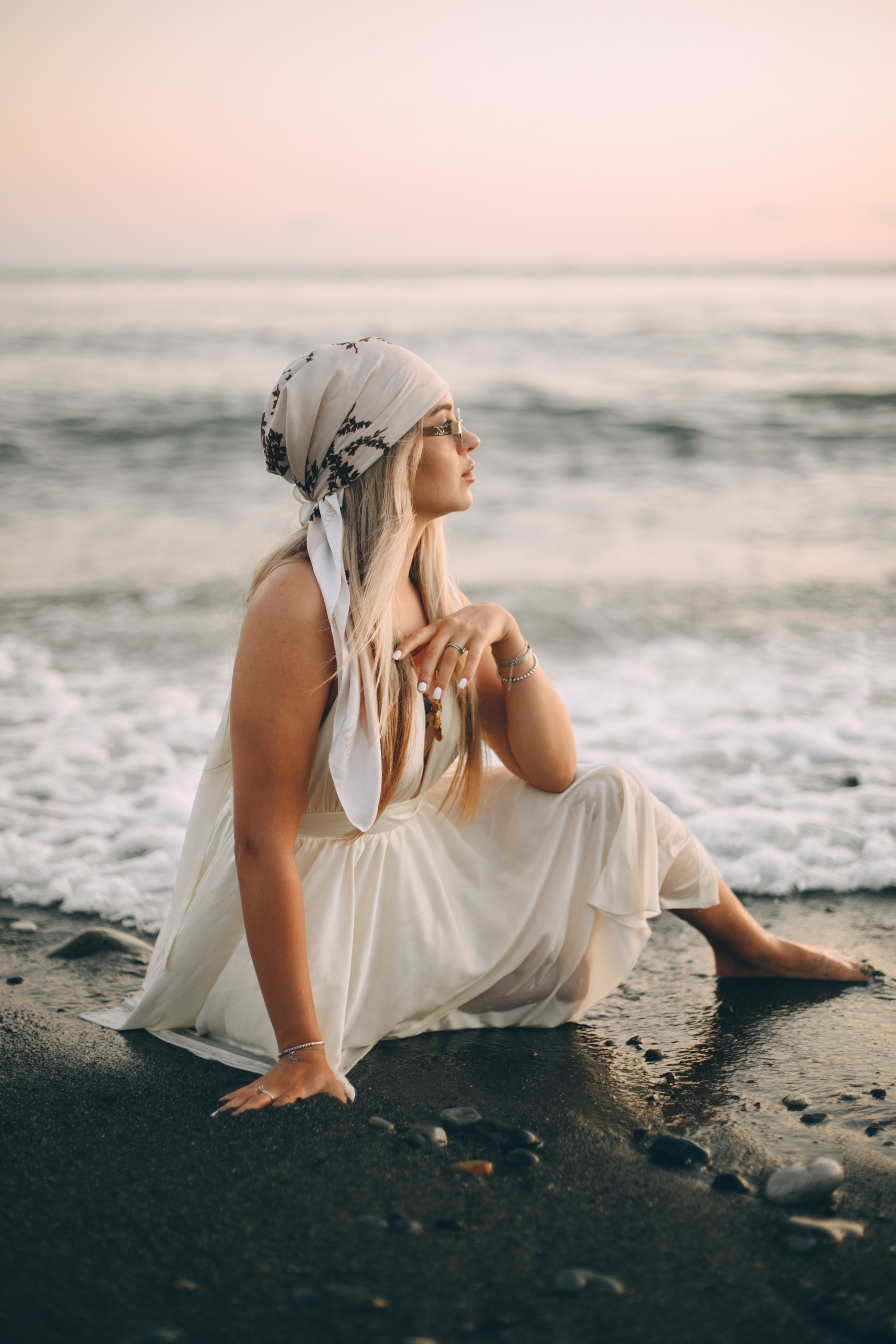 На едине с морем. Свадебный и семейный фотограф София Невская