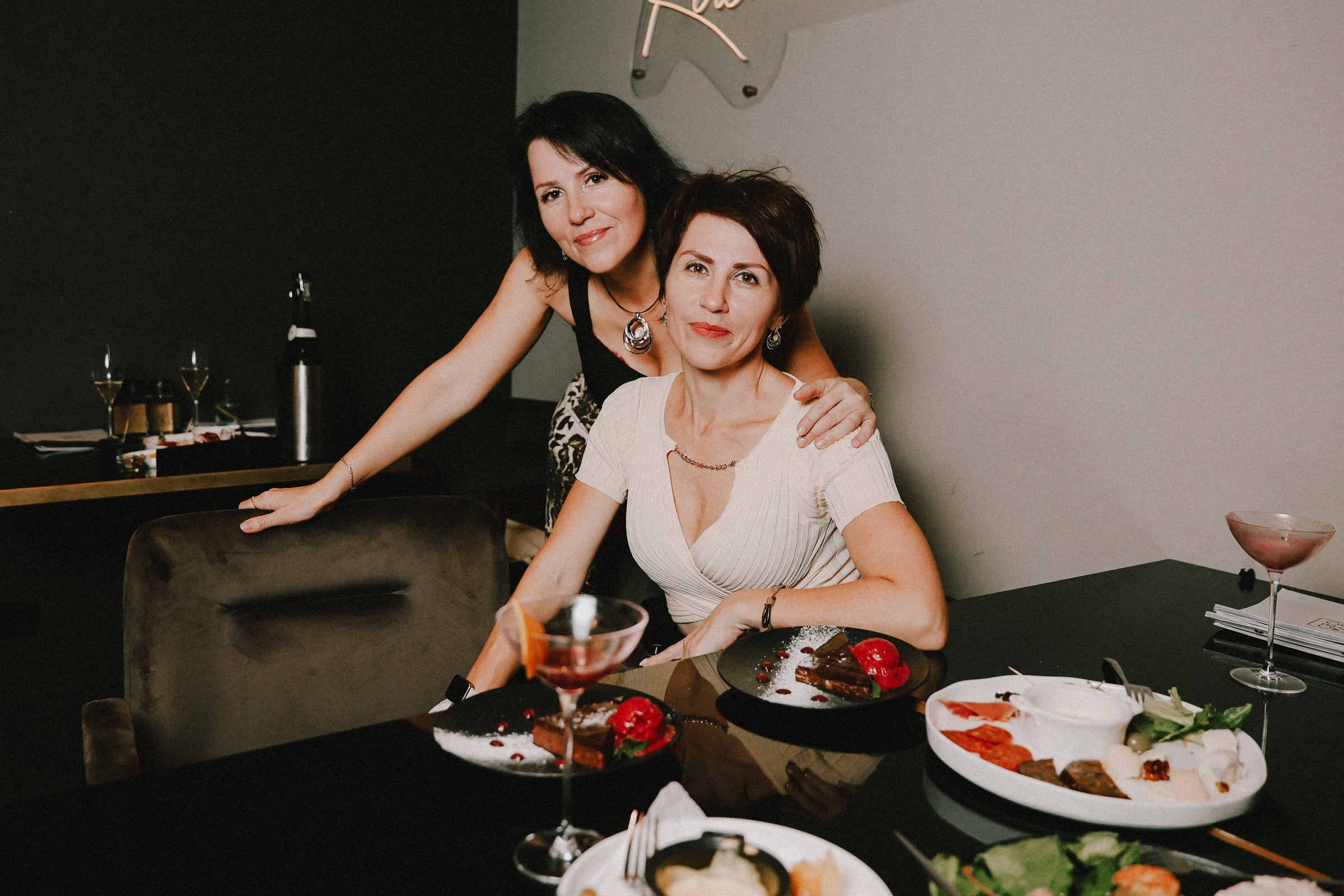 /РЕПОРТАЖ/ СЕО БАР. Свадебный фотограф Великий Новгород Станислав Кособудский