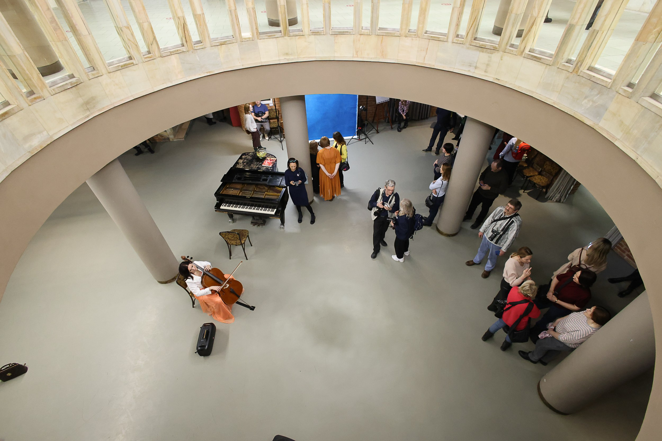 Женские образы в искусстве. Reportage, architectural, fine art photographer Lena Melnikova in Moscow