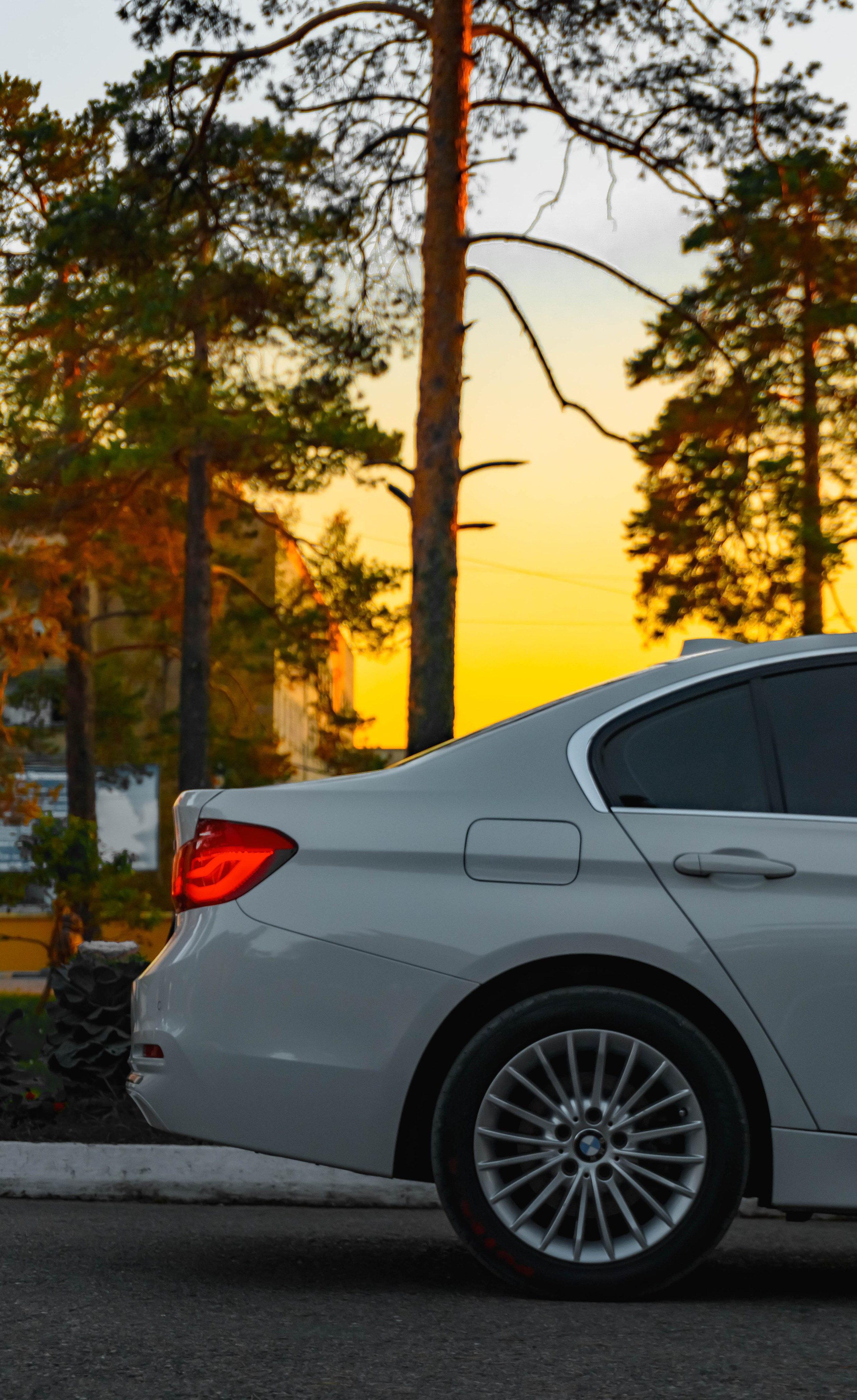 BMW 3 Series. SHDEN — Photographer | Content Creator