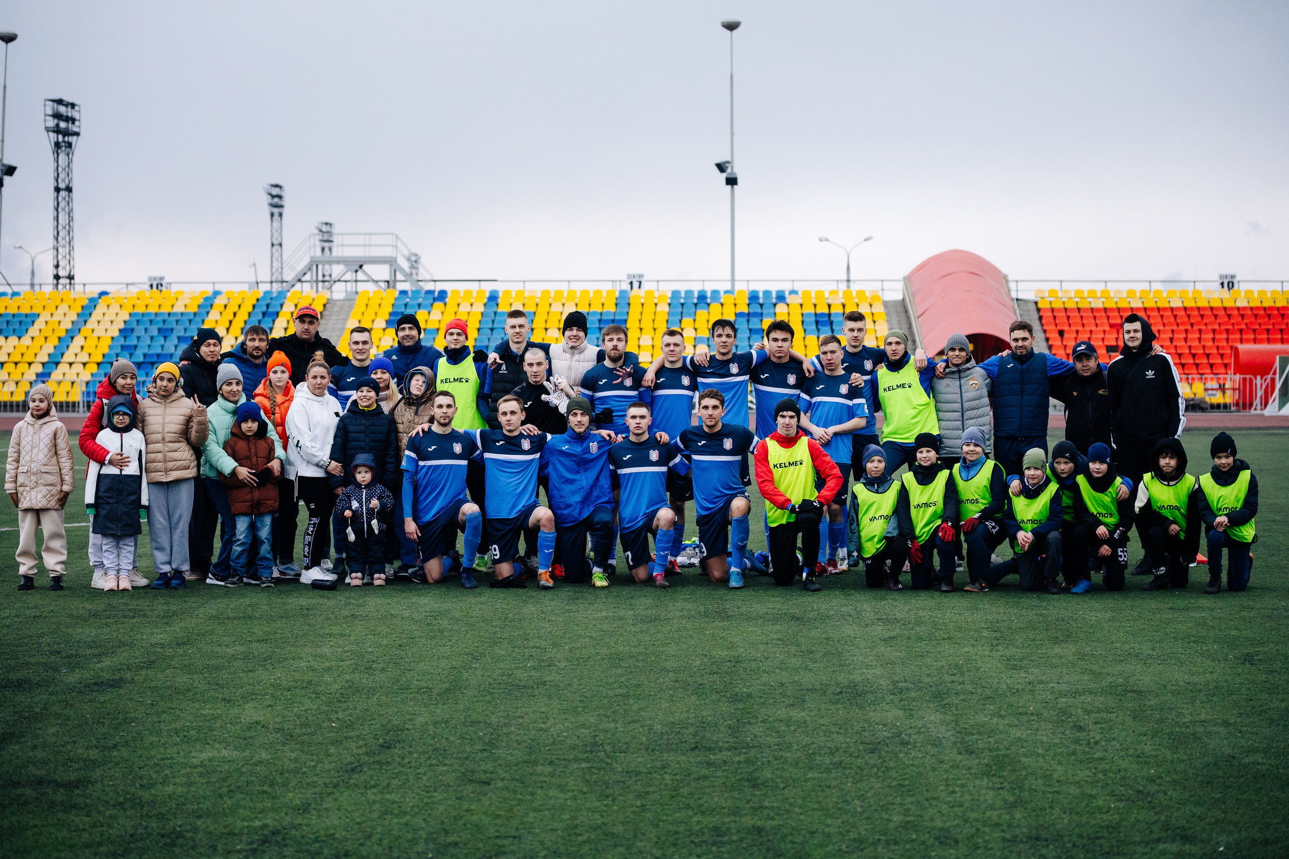 ФК Металлург — ФК Шахтер // 06.04.24. Денис Прохоров Фотограф в г. Магнитогорск