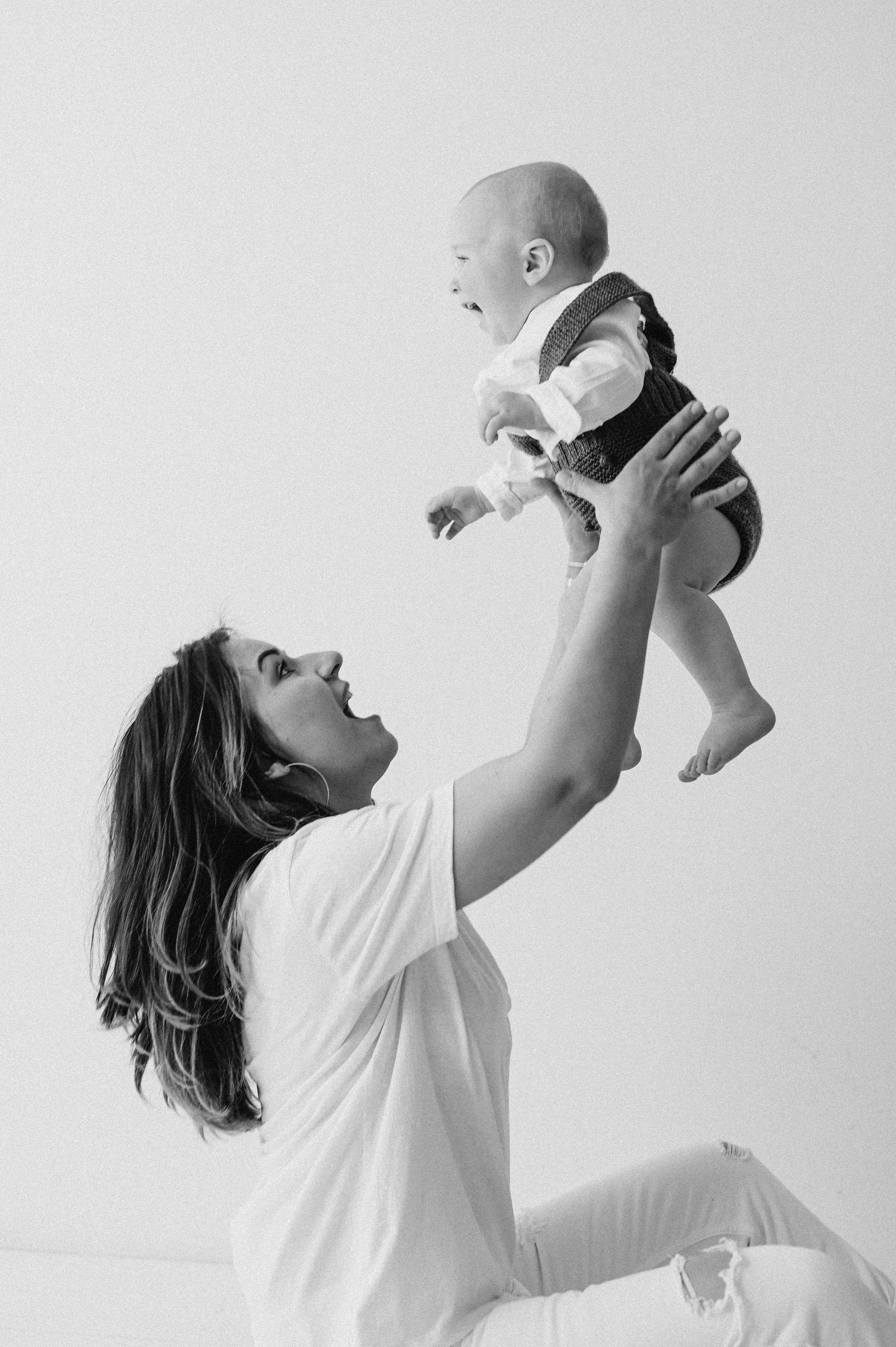 Гадовасие Саша. Фотограф новорожденных и беременых в санкт-петербурге Юля Лампа