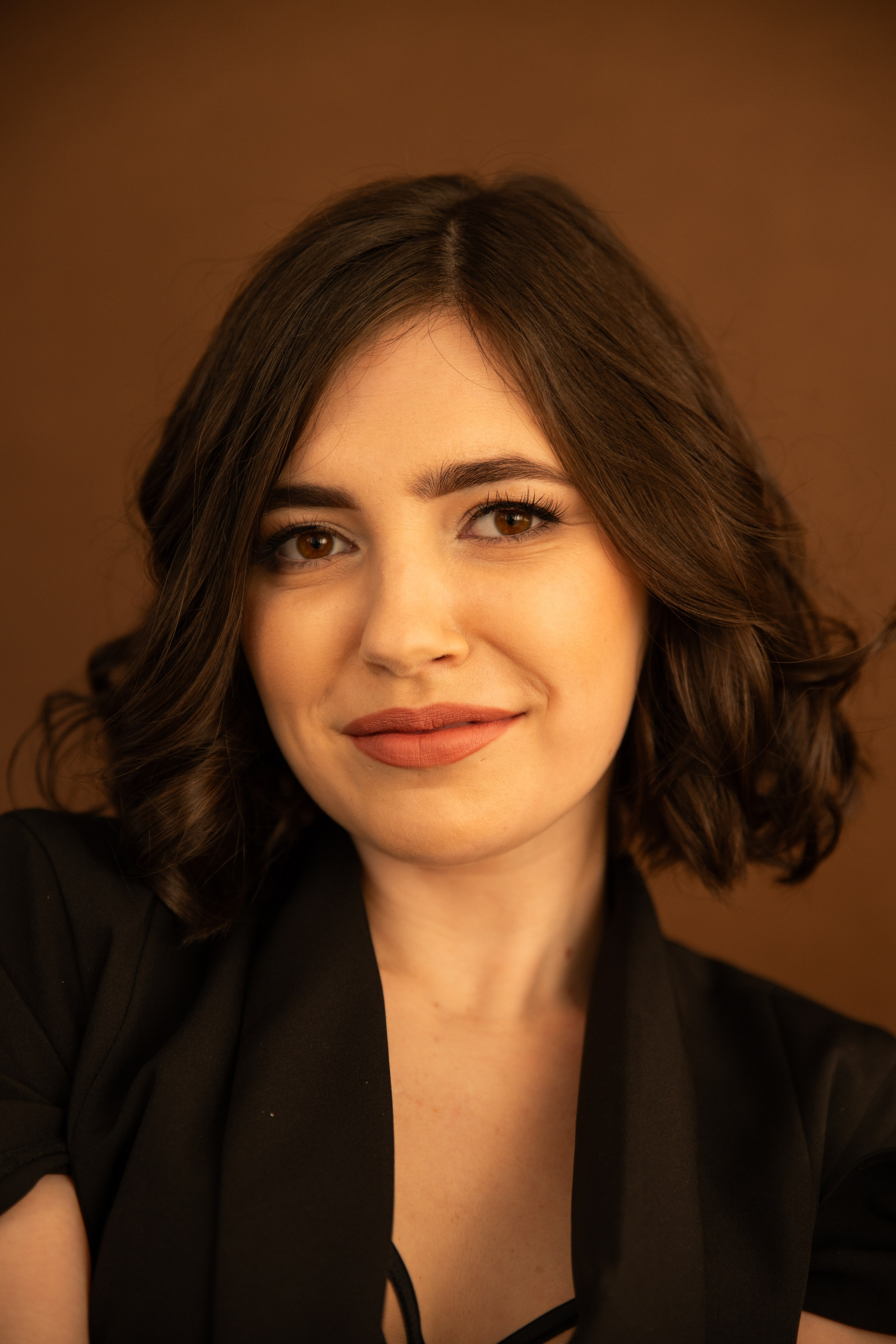 Евгений И Екатерина. Я Ольга Казанцева, фотографирую снимаю ваши киноистории и печатаю фото и цифровые портреты на холсте