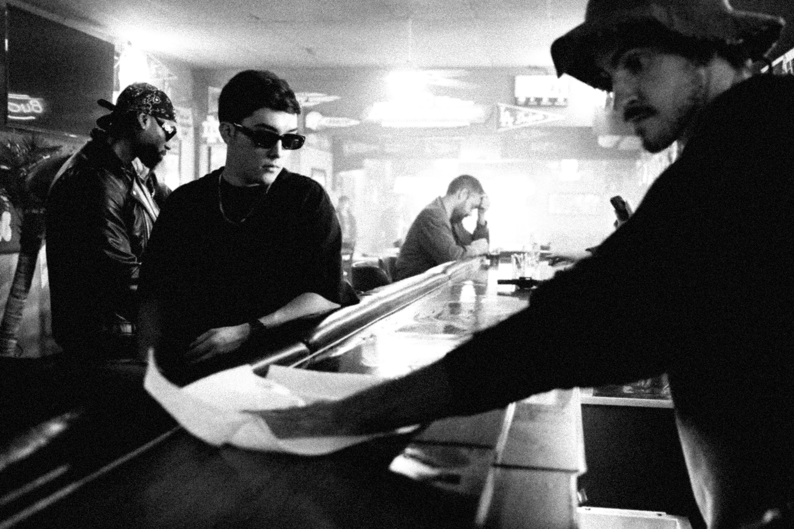 Behind the scenes. Portrait and backstage photographer Nina Crane