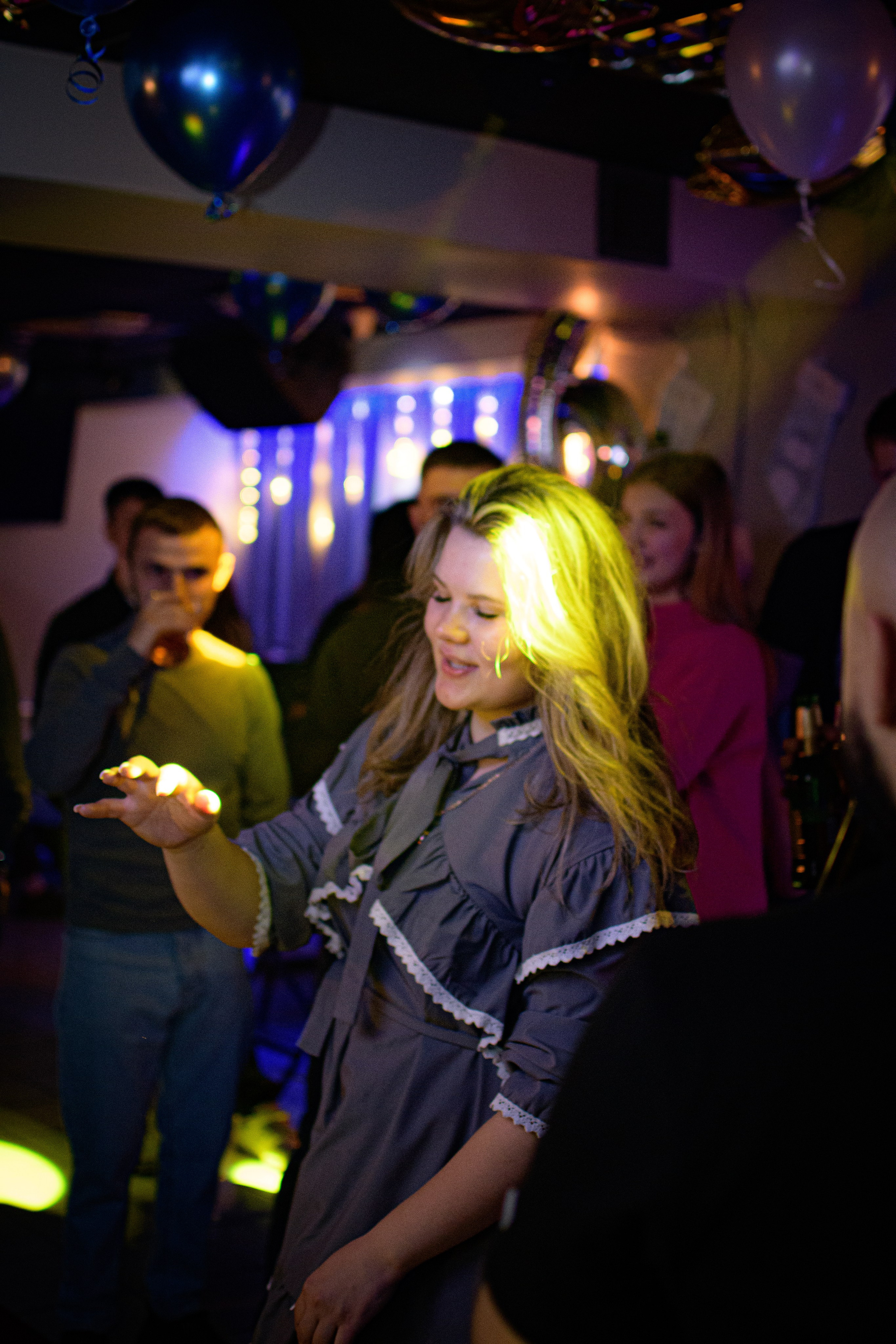 HOLLYWOOD / 6 YEARS. Photokarish