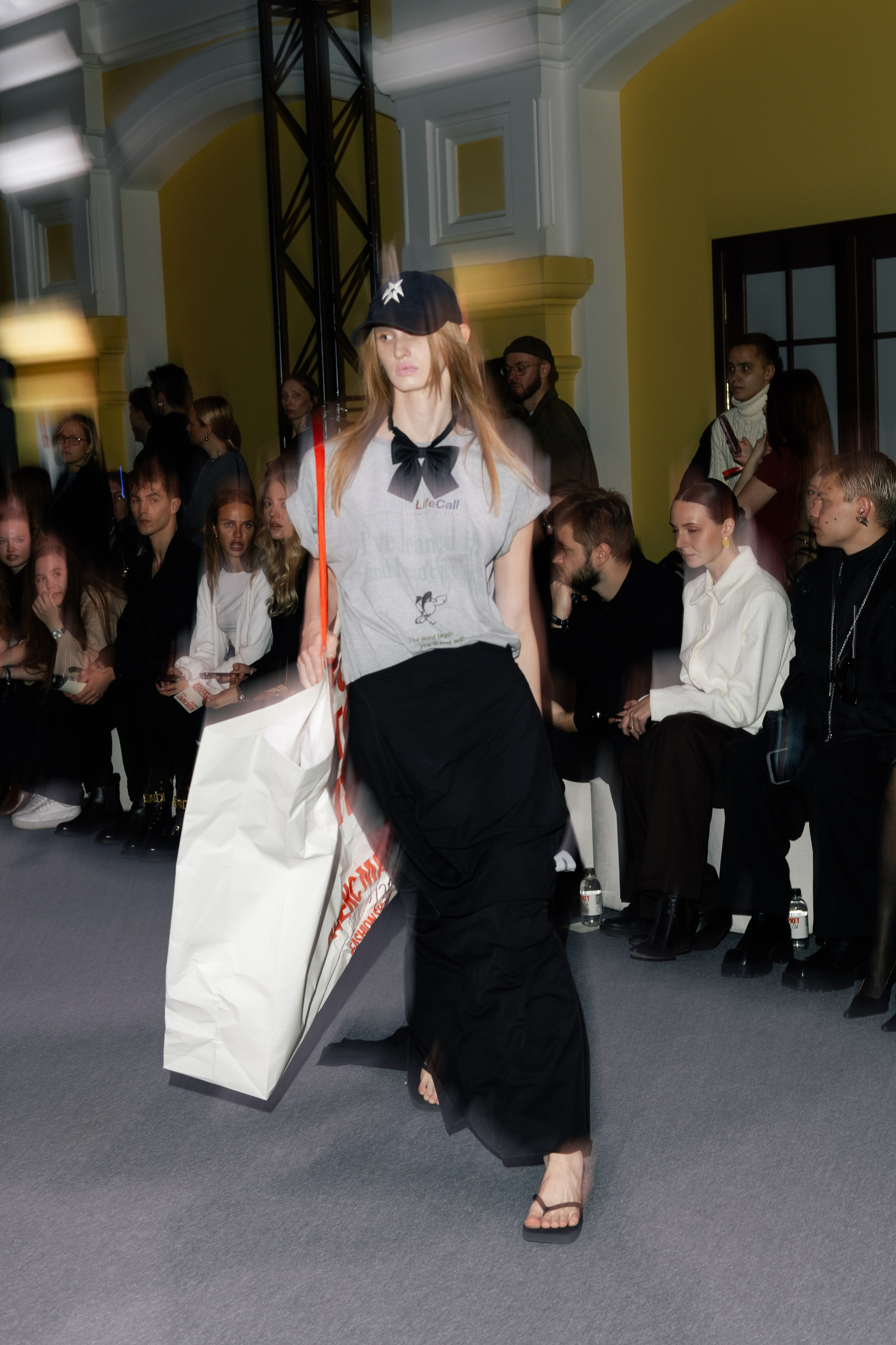 FASHION SHOW. Nikeli.mag