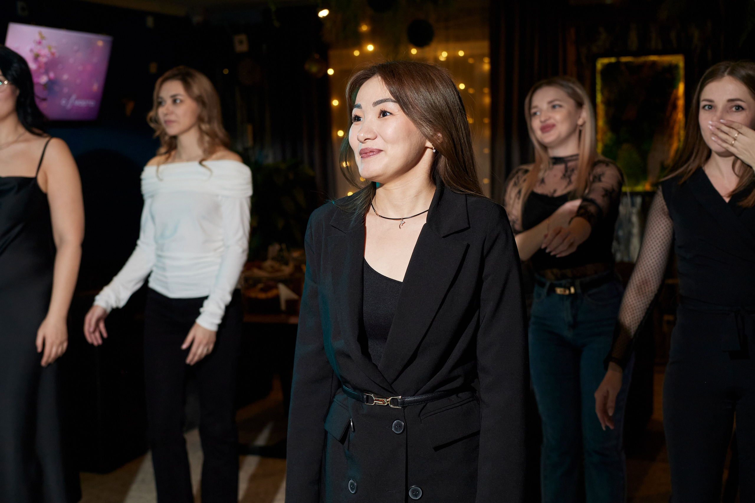 MAXIM & DAMIR | FOREST BAR | 8 МАРТА!. Главная