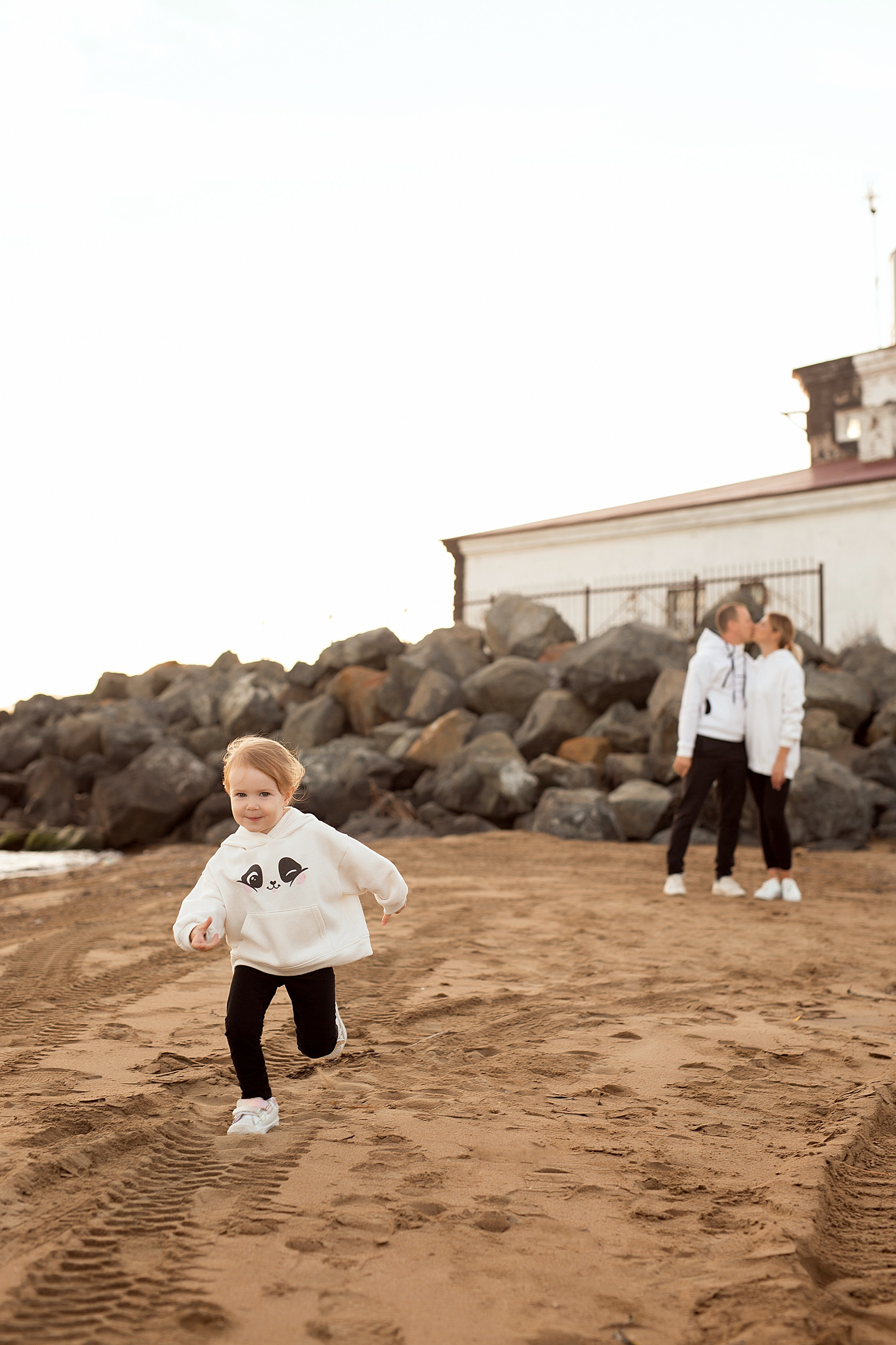 Прогулка на маяке. Людмила Далидович топовый семейный фотограф Находка/Владивосток