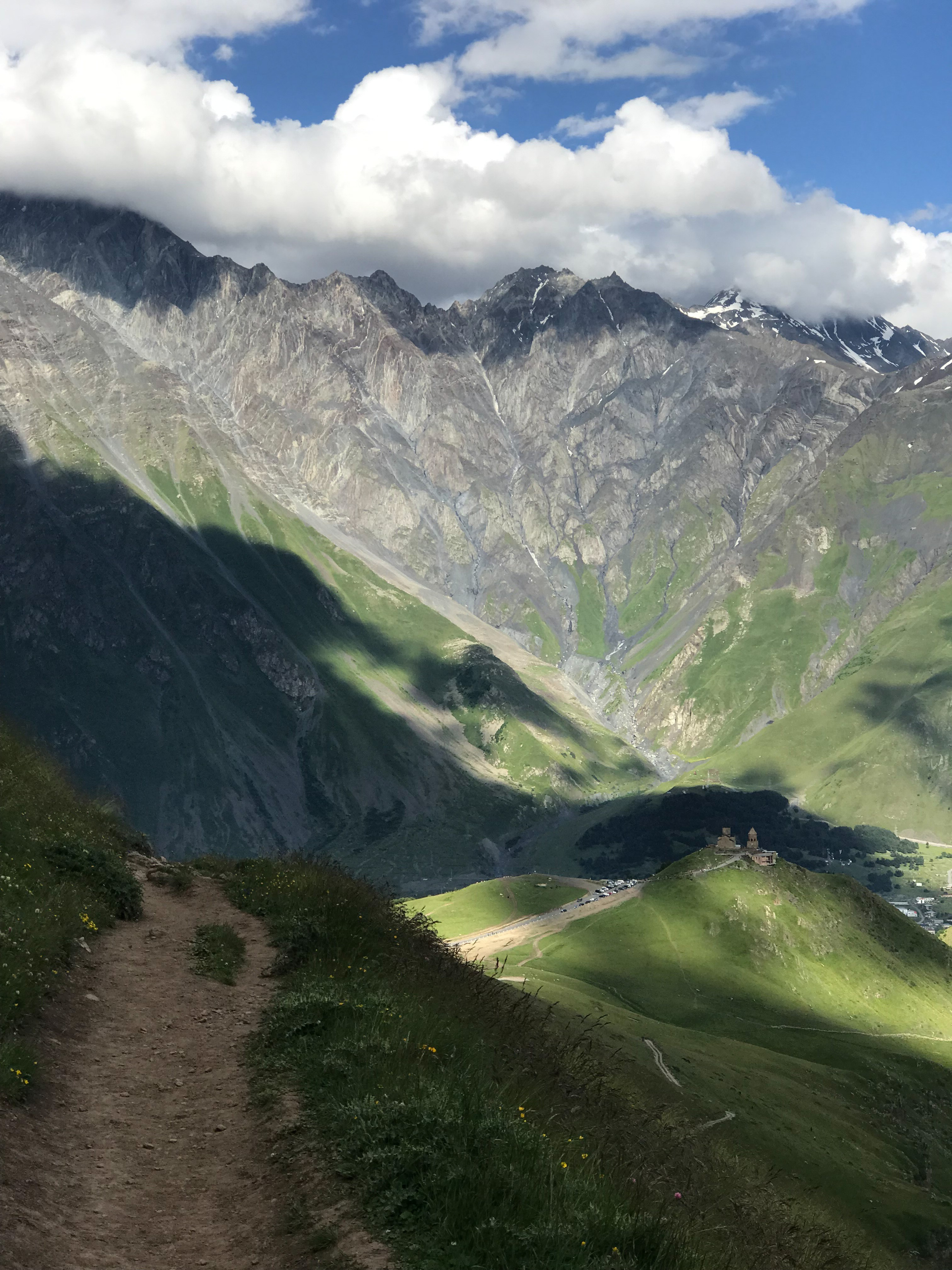 Восхождение на Казбек с Грузии. Уникальные экспедиции — LUCKY CLAN