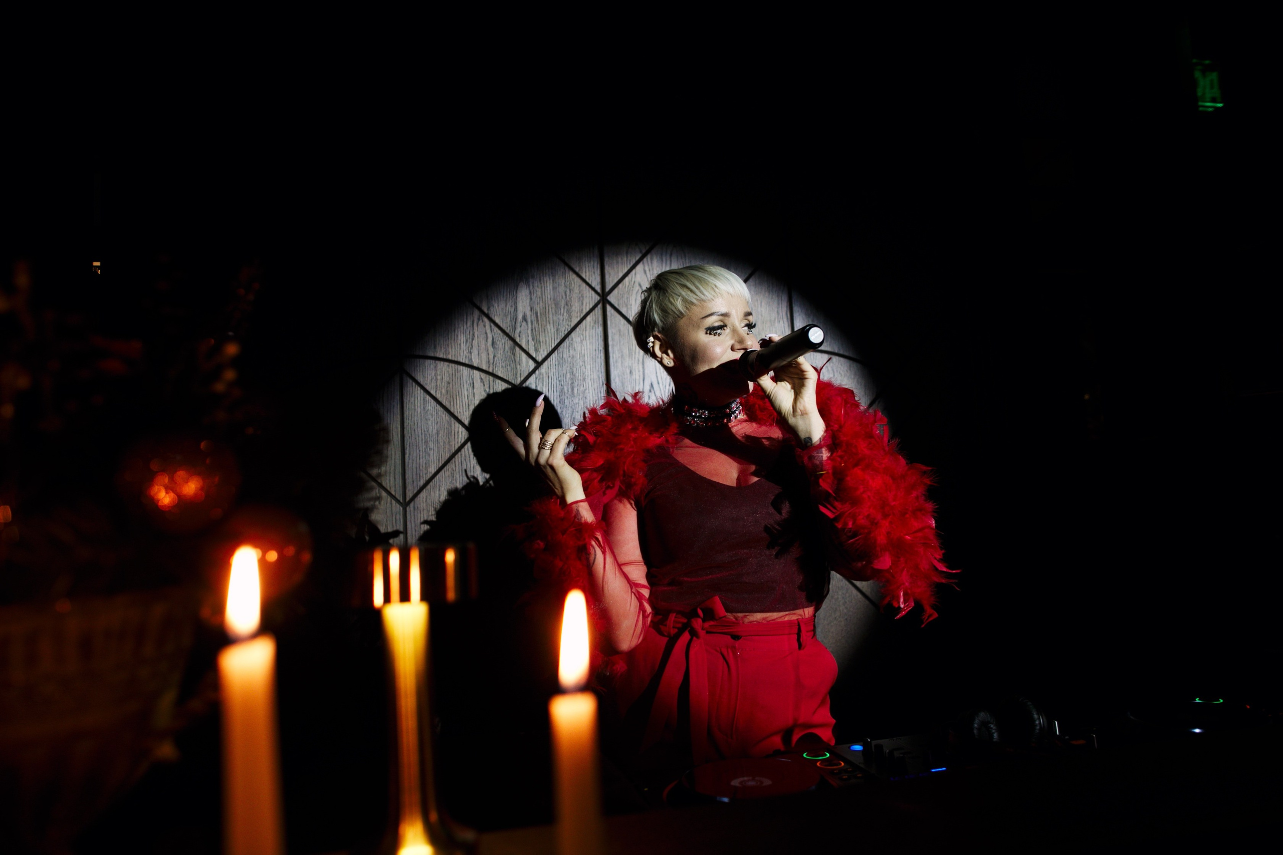 Новый Год в Клубе London. RetroChic Фото