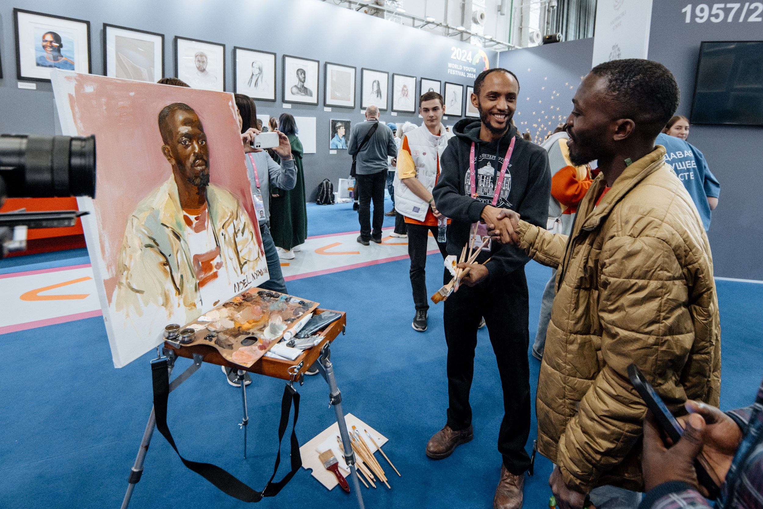 Всемирный фестиваль молодёжи в Сочи. RetroChic Фото