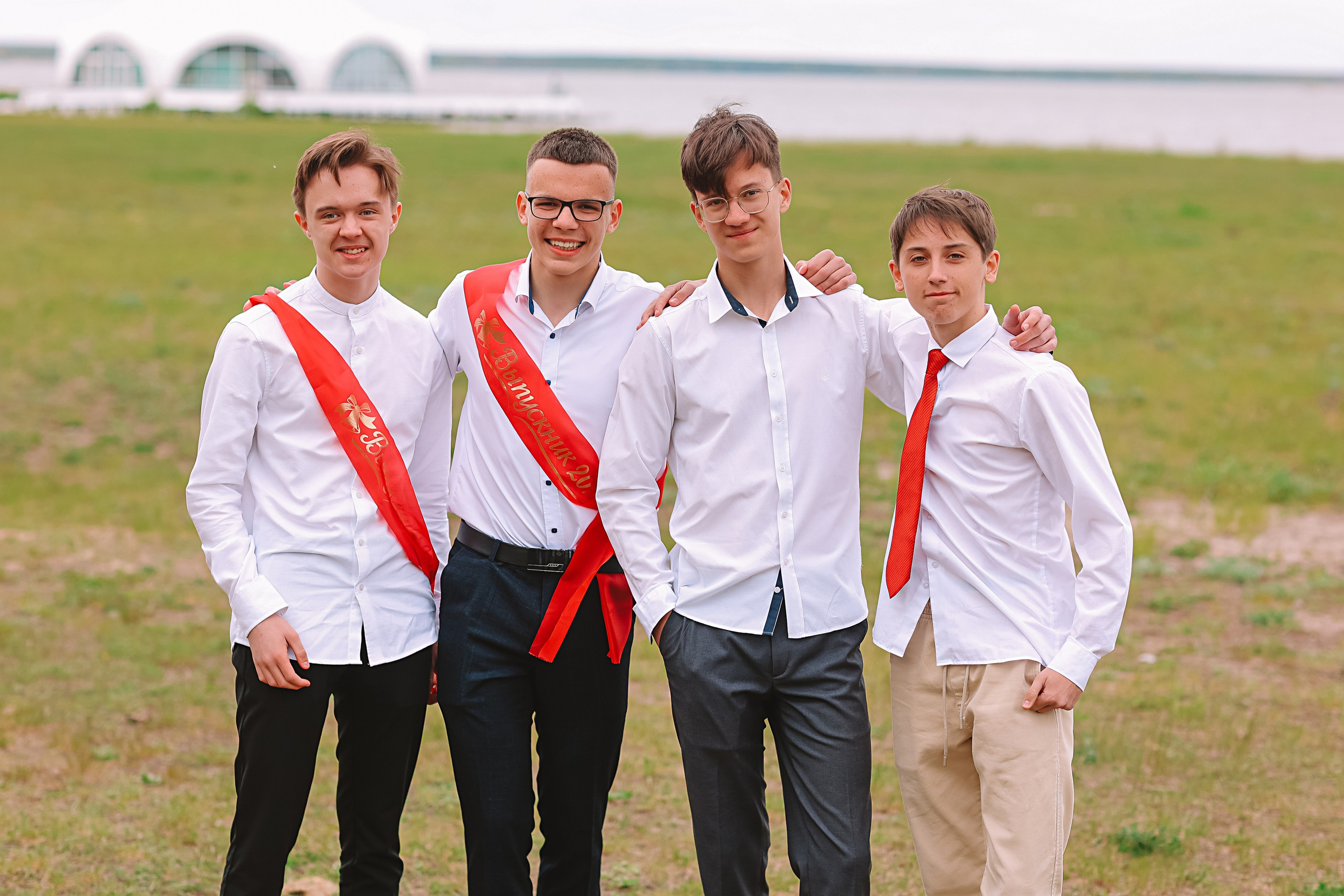 Последний звонок. Семейный фотограф Тюмень, фотограф на роды Салмина Мария