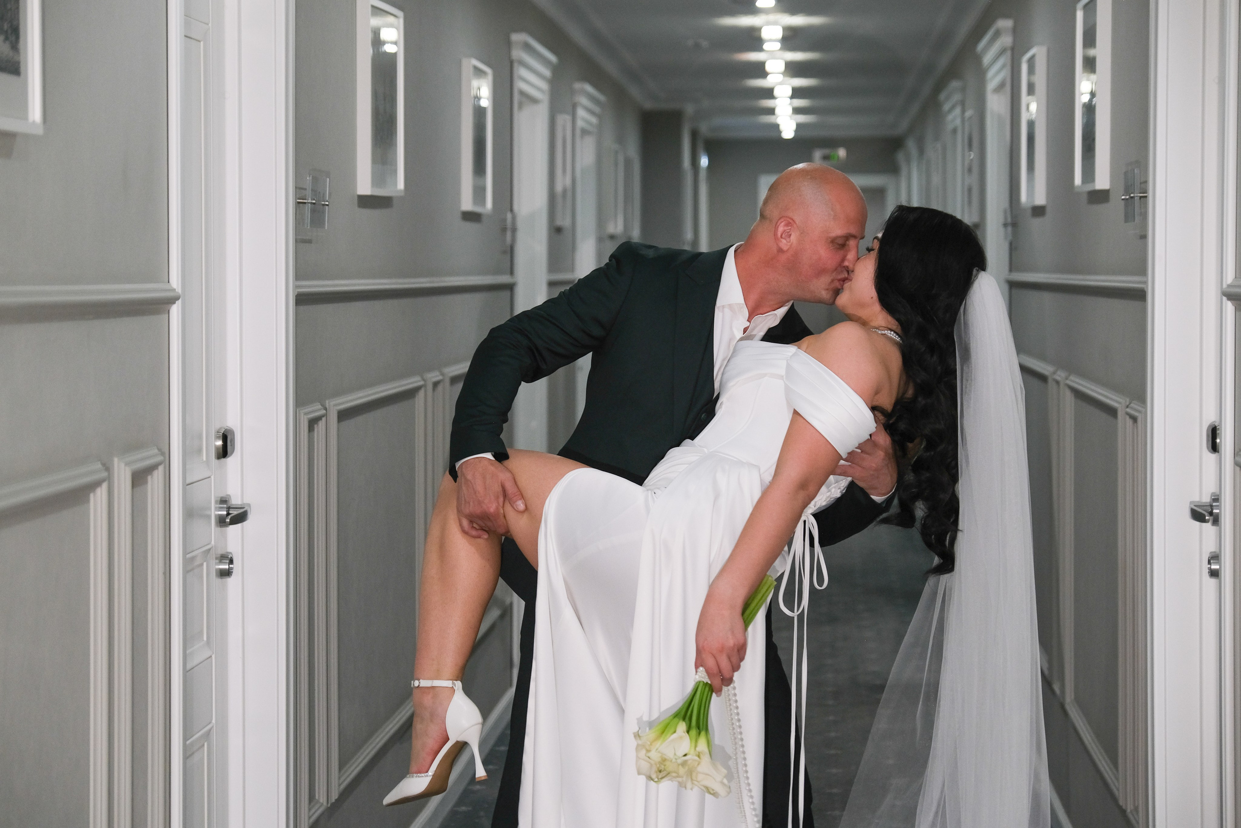 Свадьба Виталия и Кристины. Свадебный фотограф в Челябинске Сырчикова Наталья