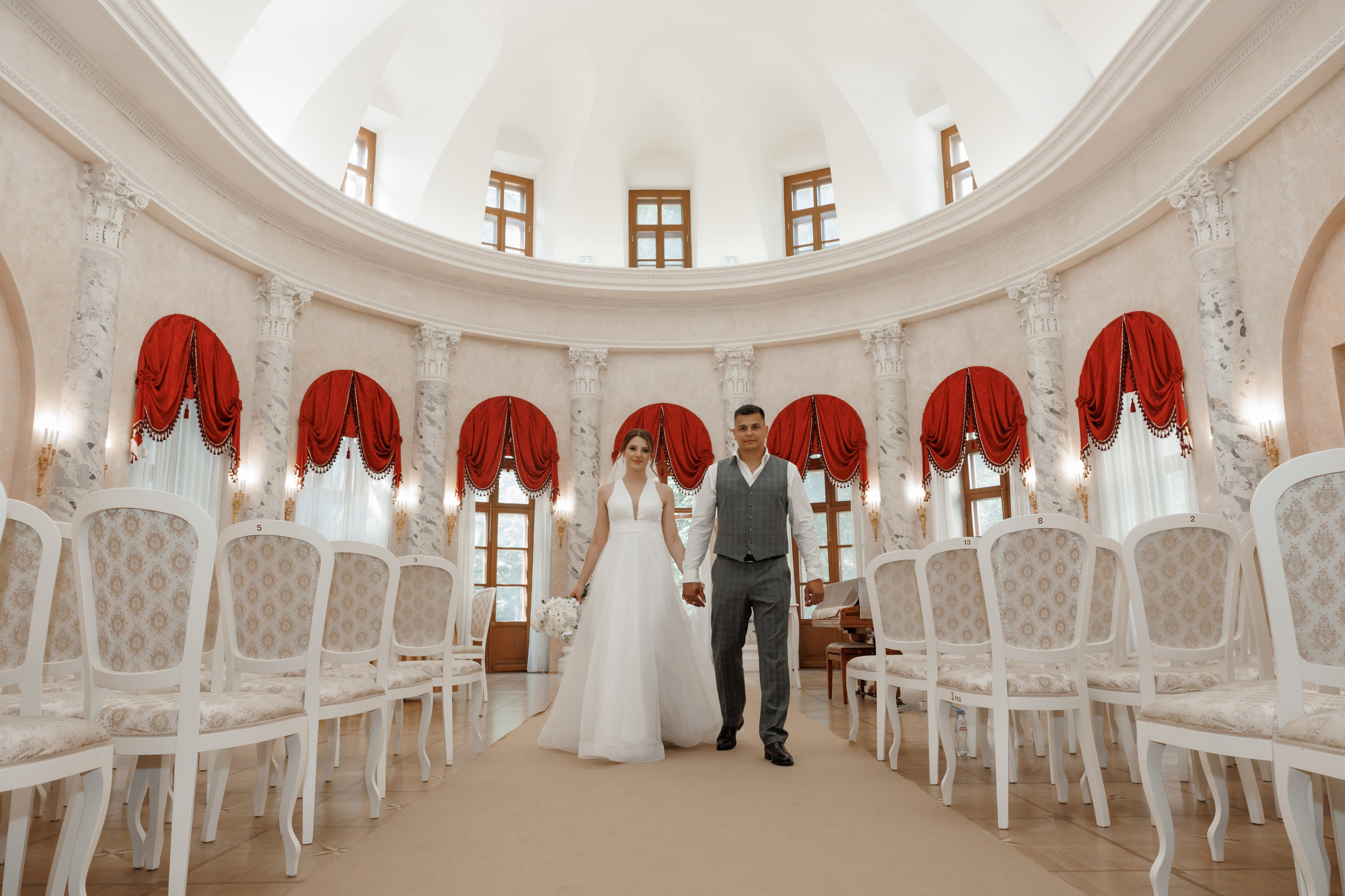 ЗАГС Бутово и Остафьево. Свадебный и репортажный фотограф (Москва, Королев и другие)