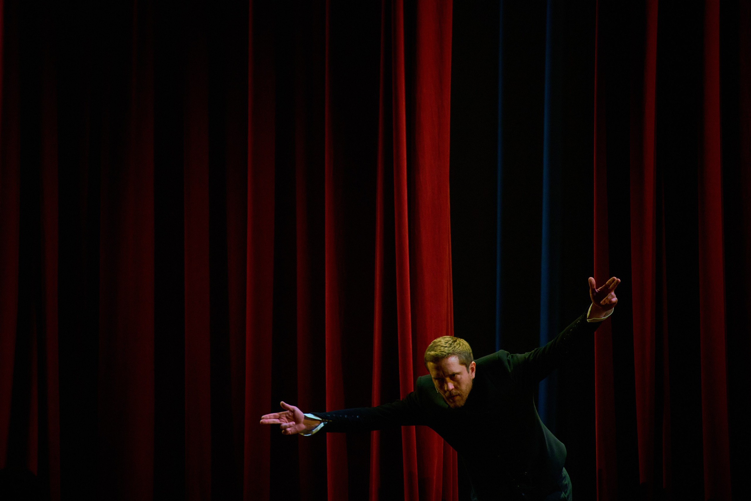 «Быть или не быть» Закулисье Театра Наций. Wish Films — Фото и видео для брендов и личных проектов | Фотограф и видеограф