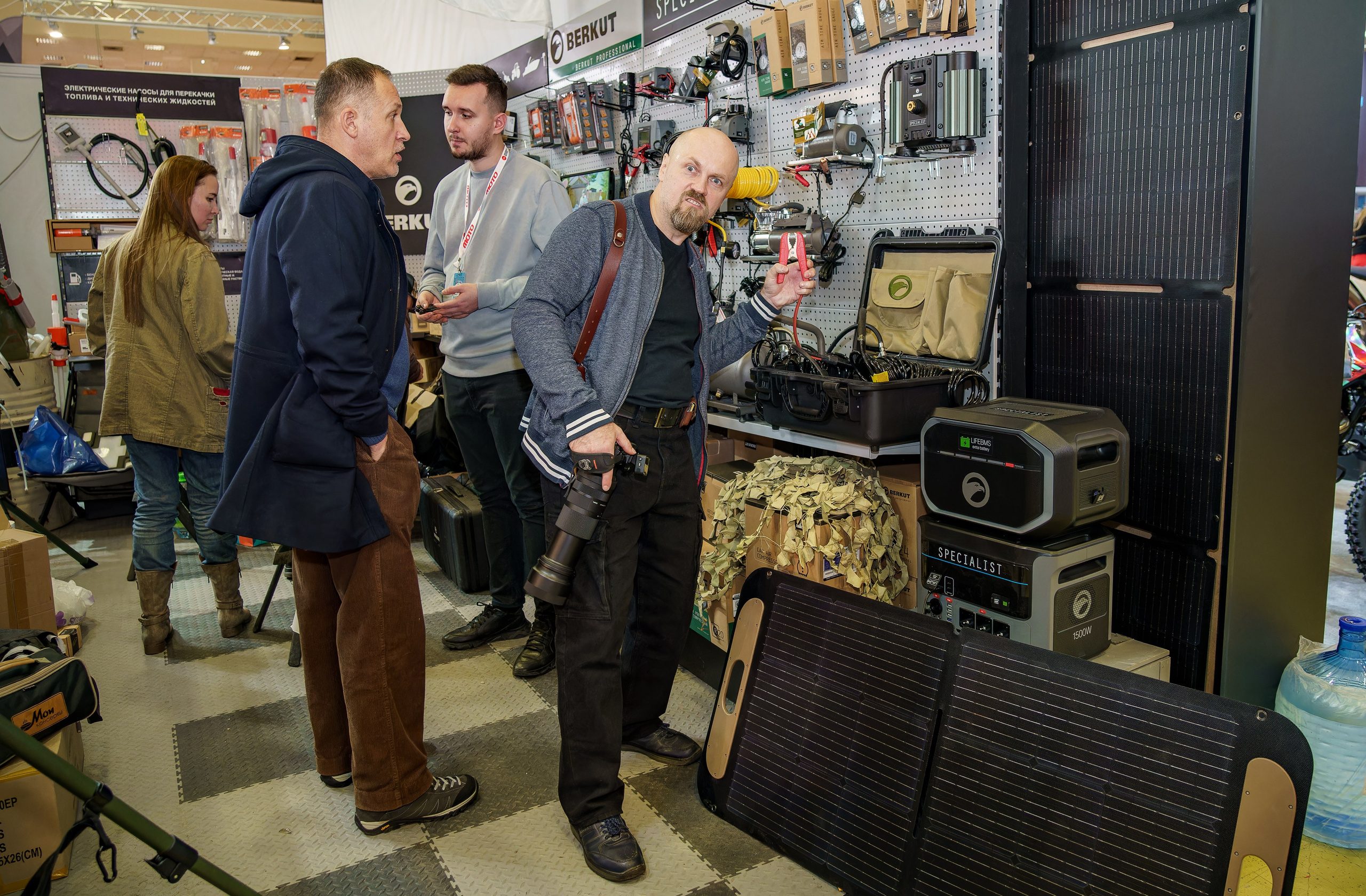 Прогулка по выставке «Поехали 2024 год». «Студия DRONAVT`s» — видеосъёмка и фотография г. Москва