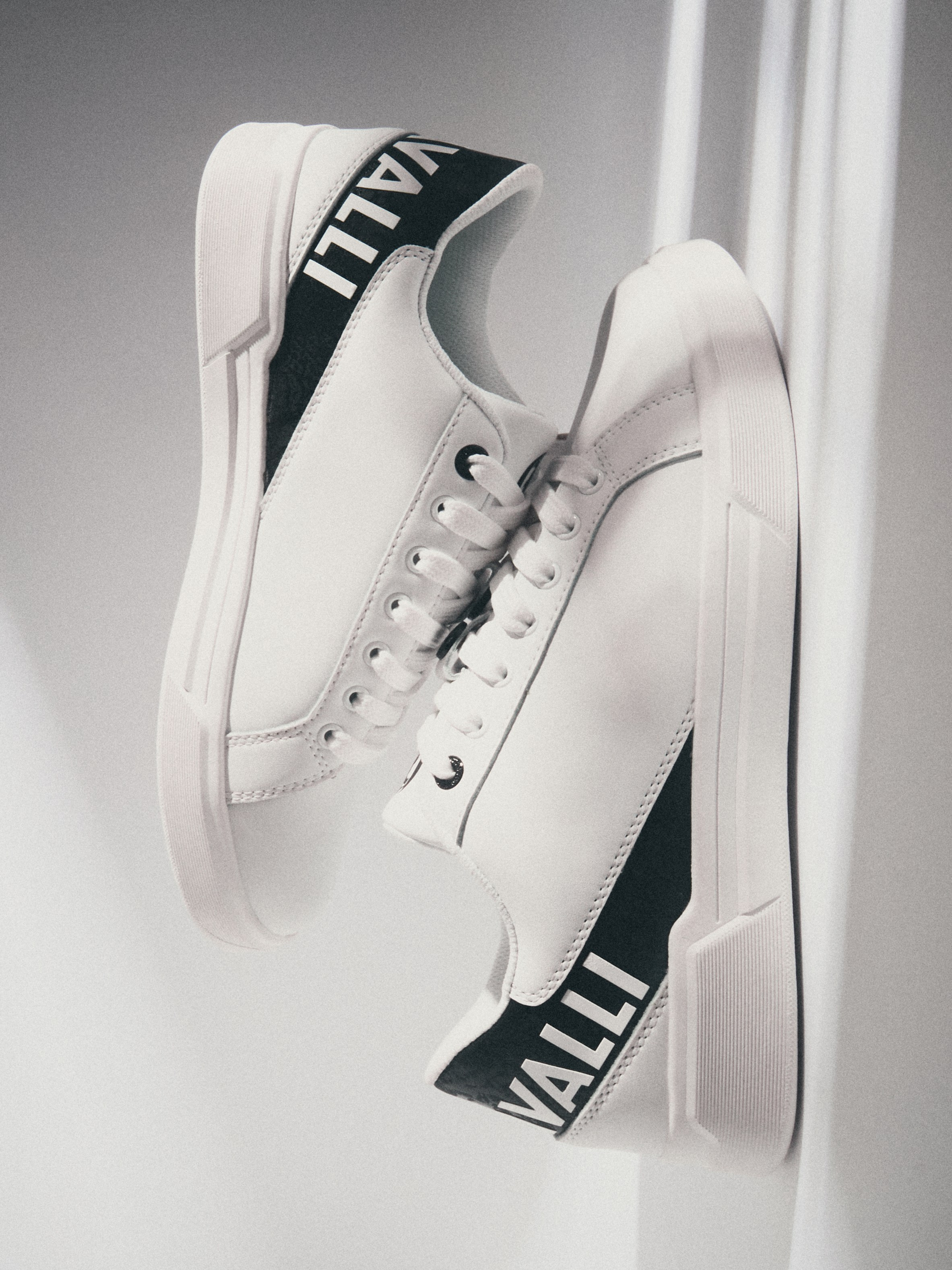 Предметный фотограф в Москве Евгений Шубин