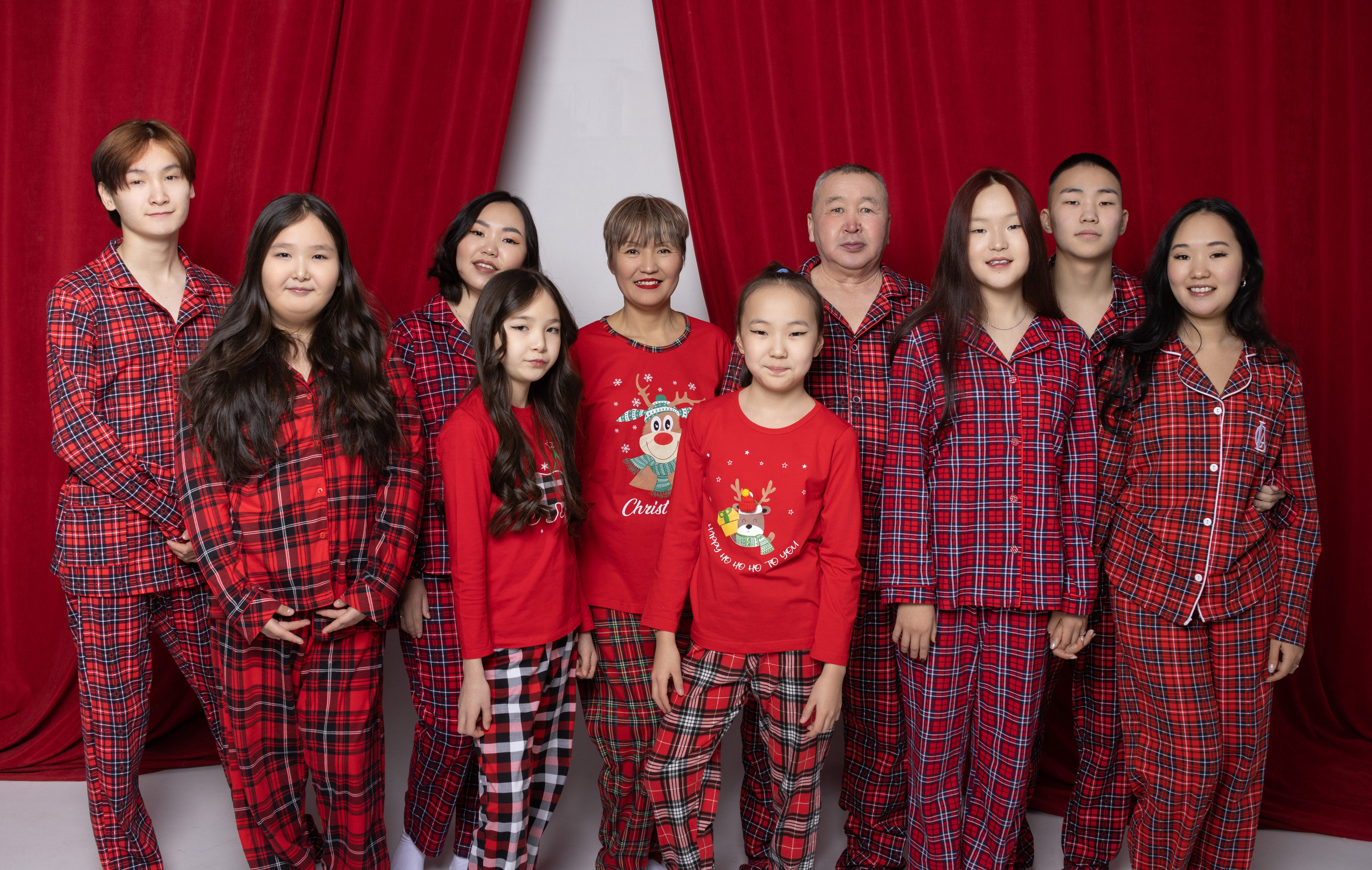 Большая семья. Фотограф Якутск Зоя Николаева