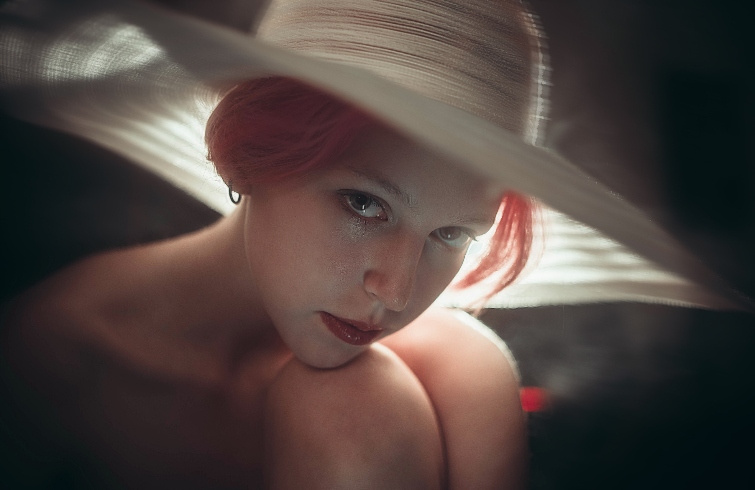 STREET\APARTMENT PHOTOGRAPHY. SOBOL ROMAN